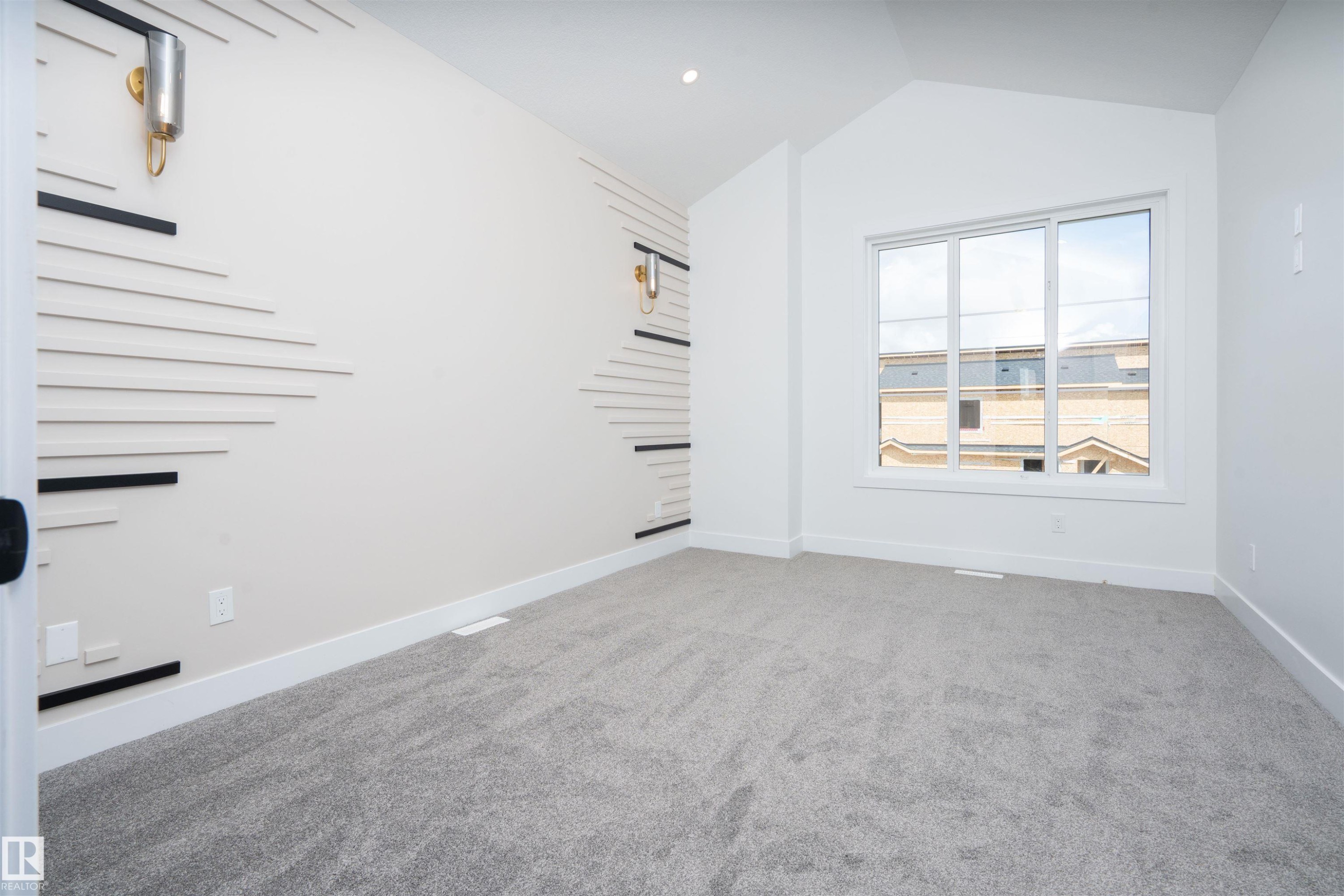 432 Robinson Boulevard, Leduc, AB - Indoor Photo Showing Other Room