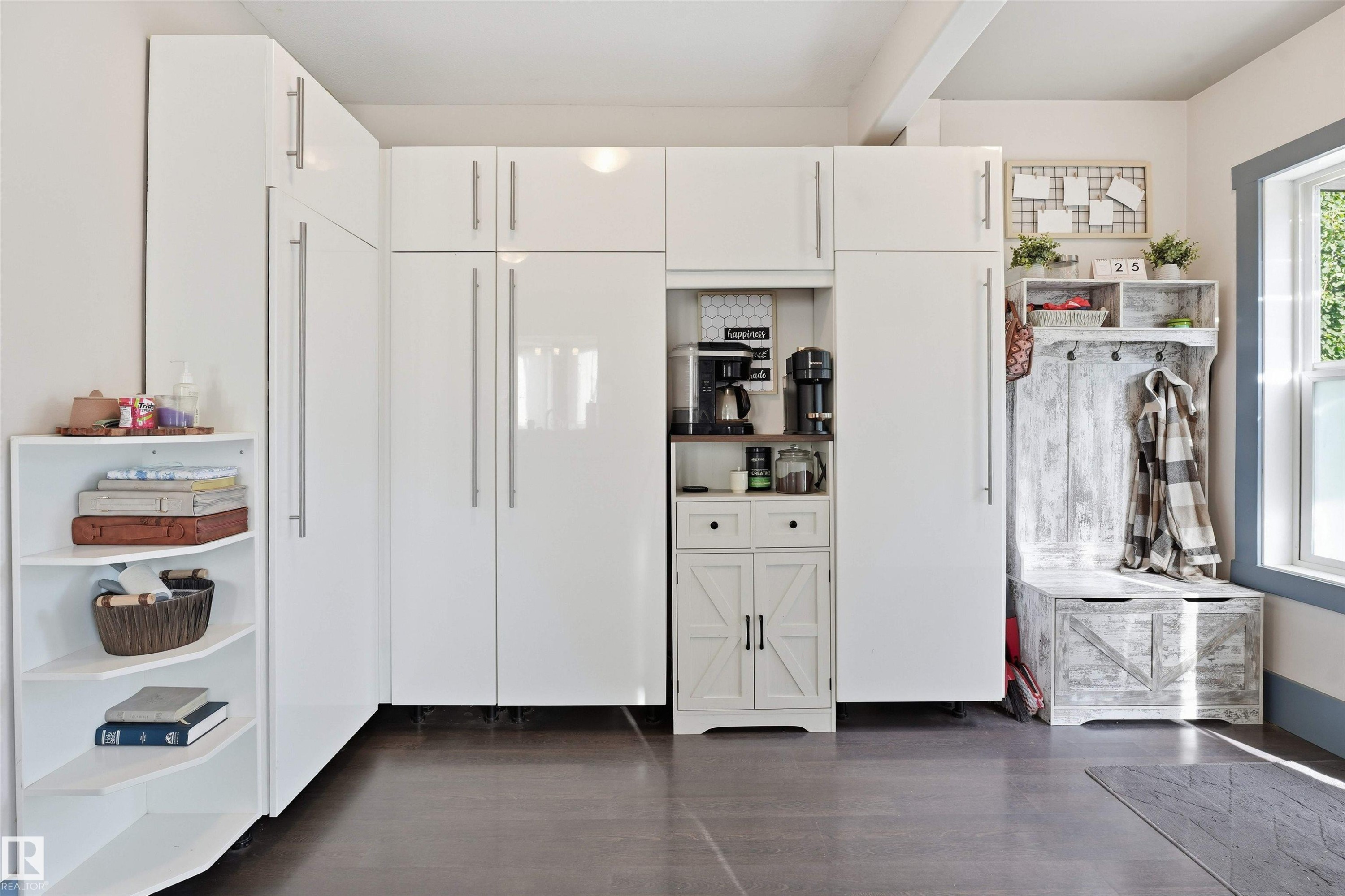 5507 49 Avenue, Wetaskiwin, AB - Indoor