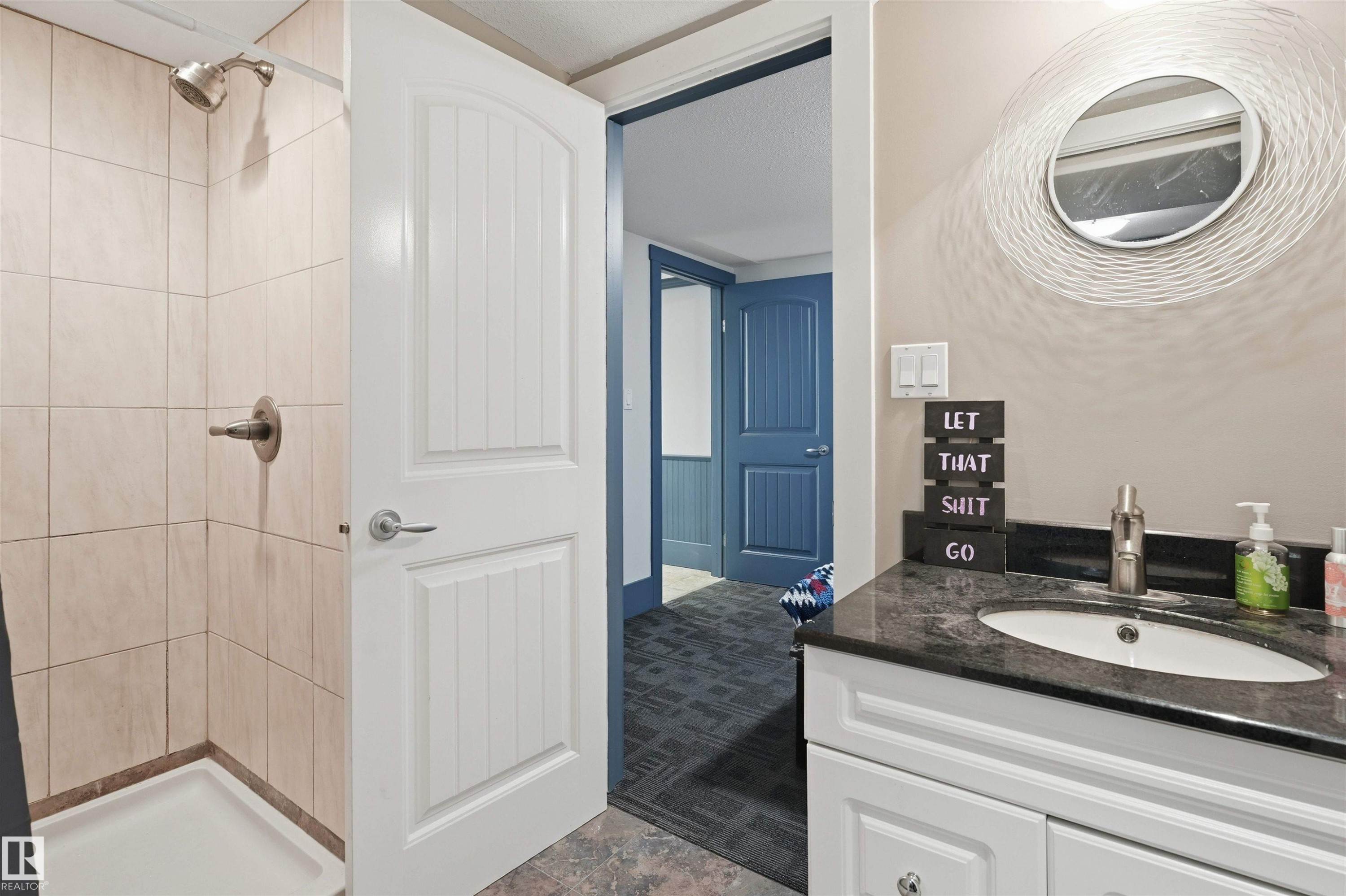 5507 49 Avenue, Wetaskiwin, AB - Indoor Photo Showing Bathroom