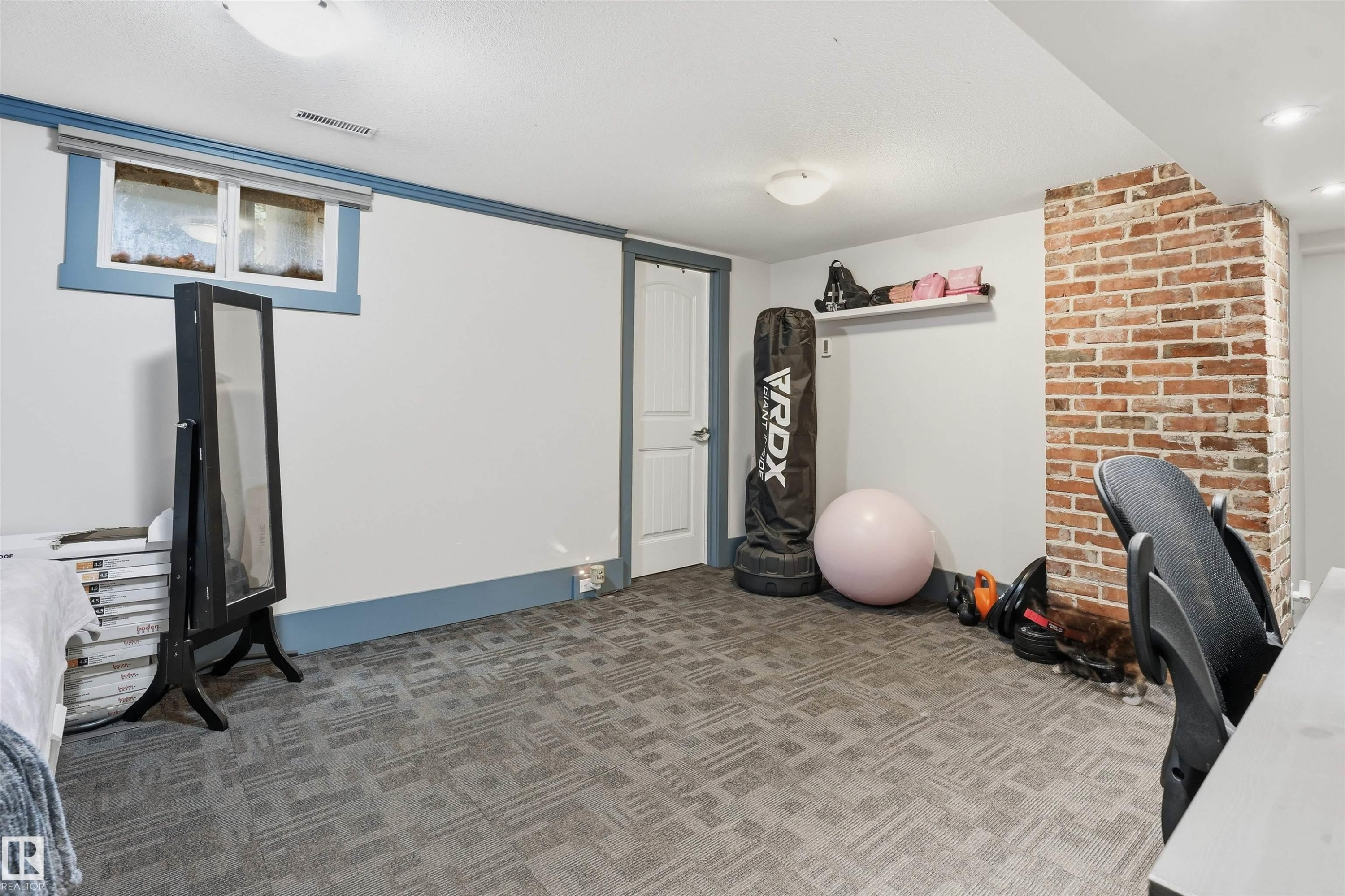 5507 49 Avenue, Wetaskiwin, AB - Indoor