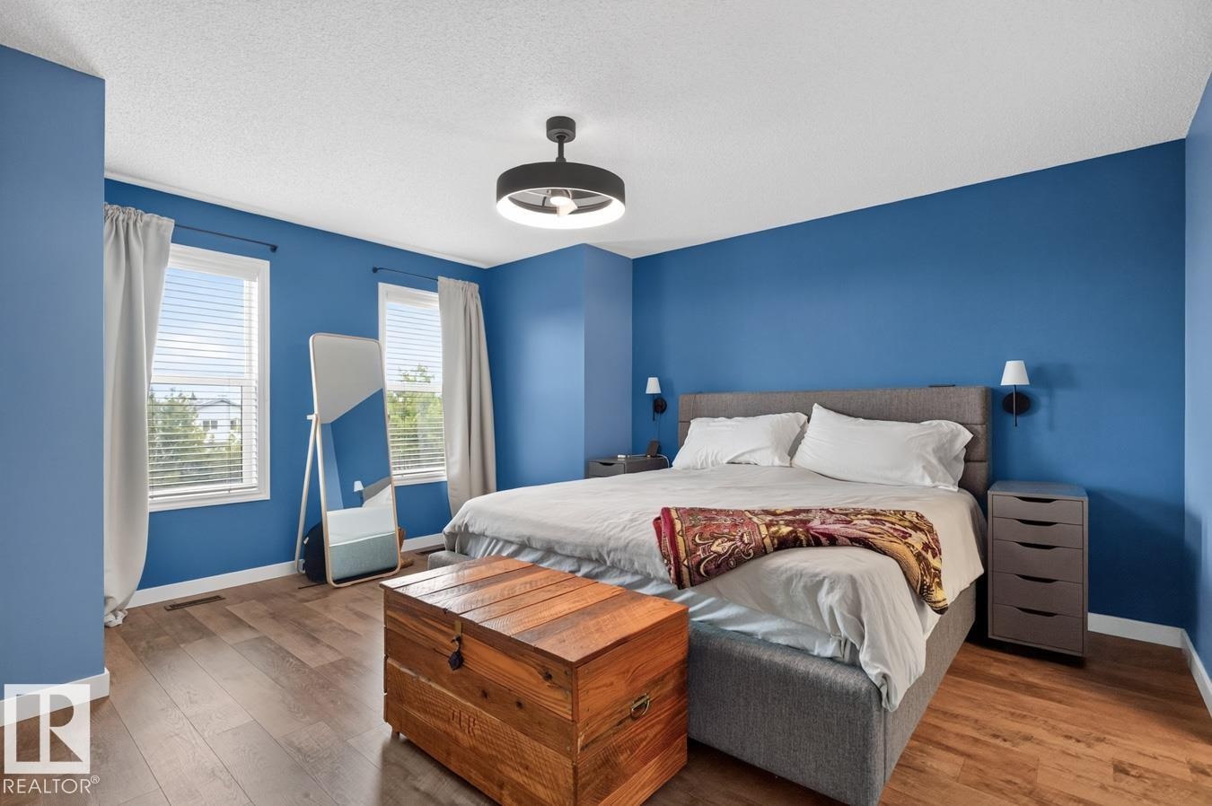 10 Douglas Crescent, Leduc, AB - Indoor Photo Showing Bedroom