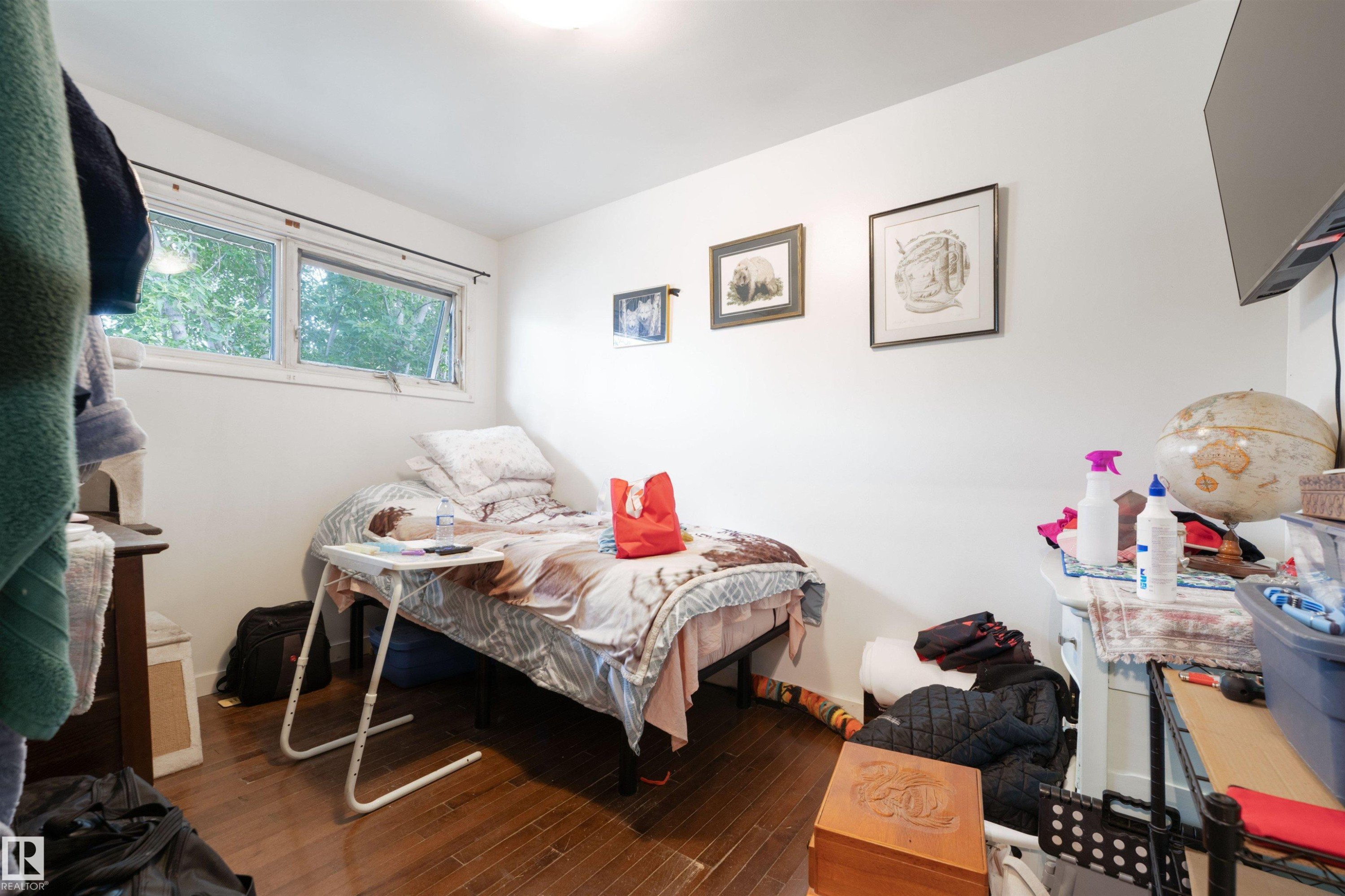 4906 50 Avenue, Lamont, AB - Indoor Photo Showing Bedroom