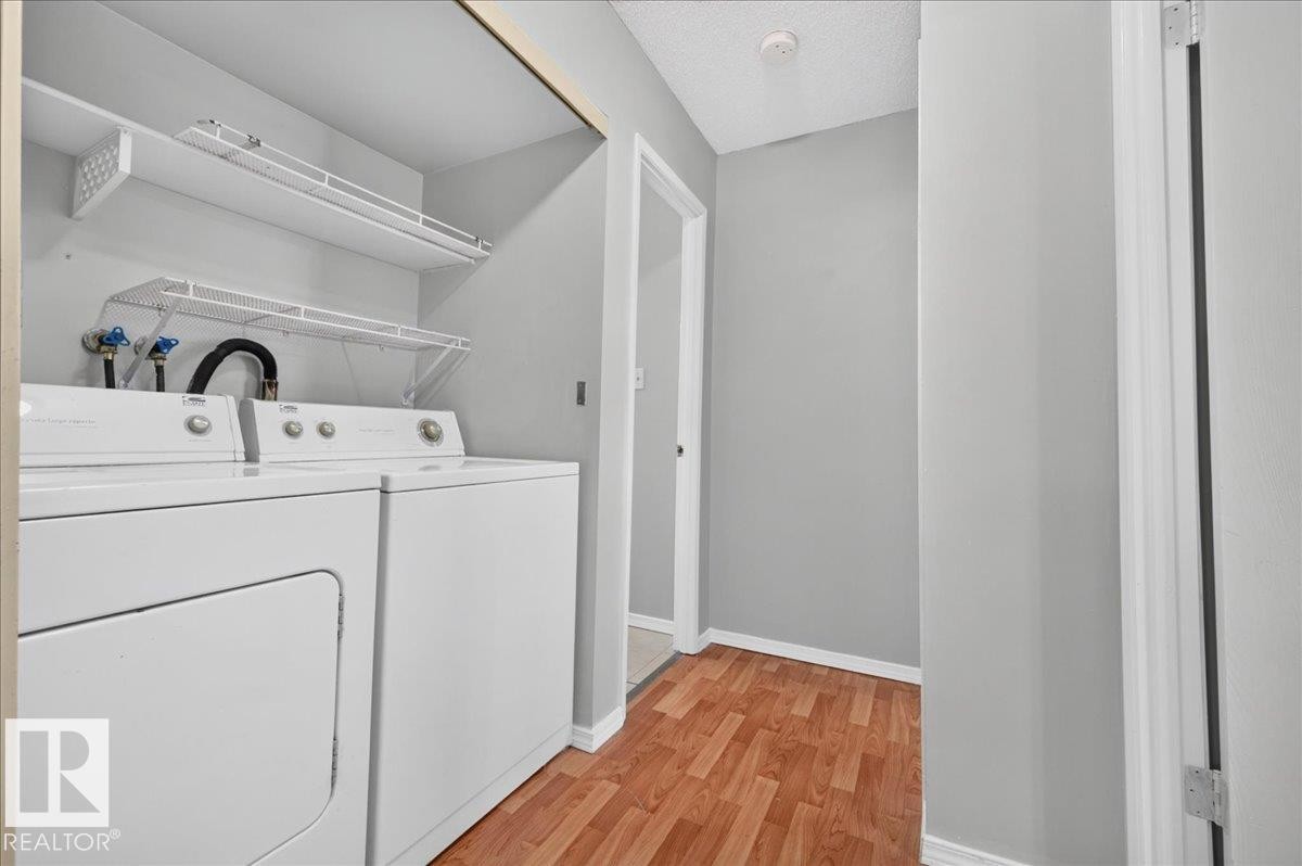 #35 2115 118 St Nw, Edmonton, AB - Indoor Photo Showing Laundry Room