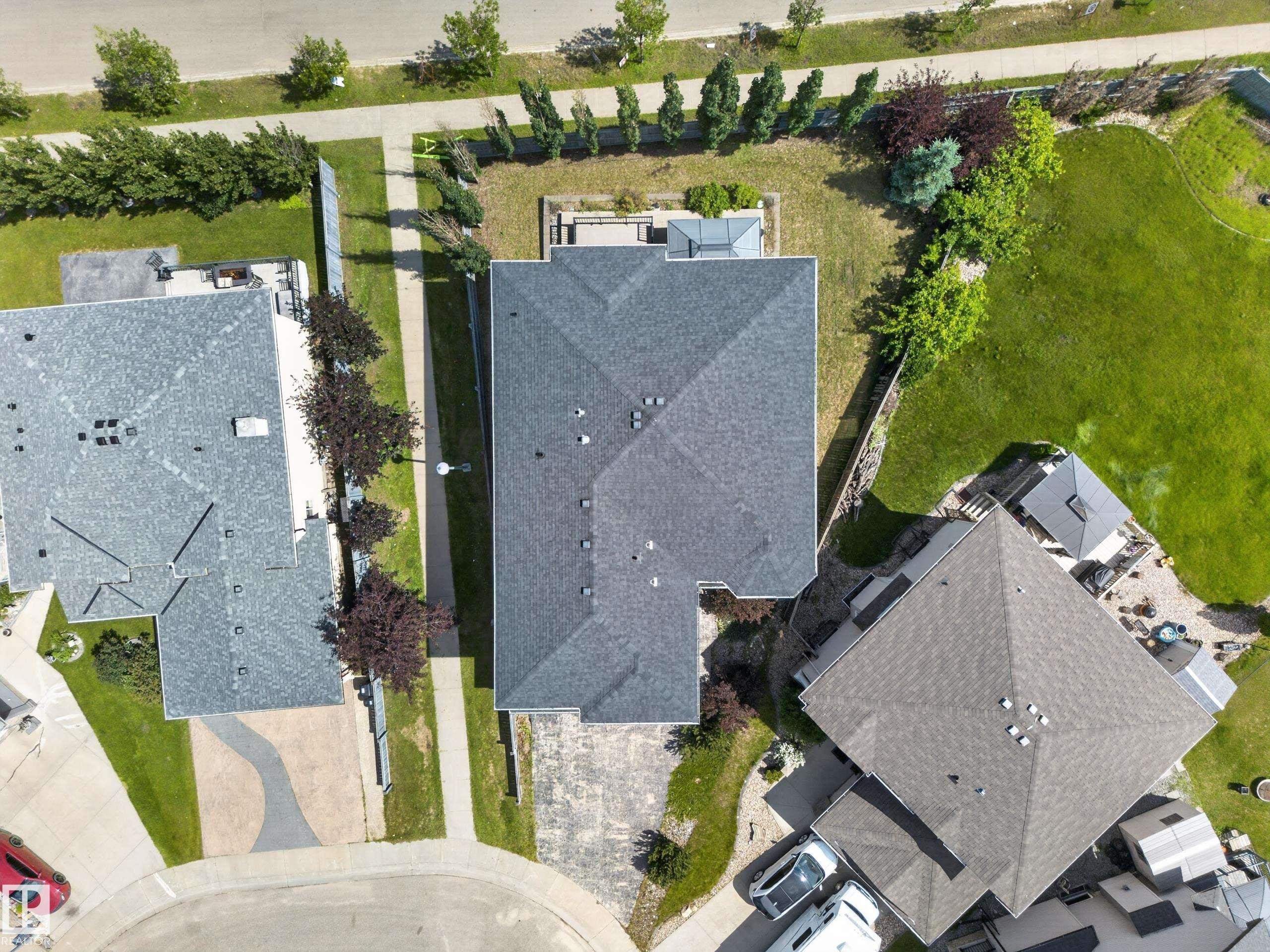 7103 168 Avenue Nw, Edmonton, AB - Outdoor With View