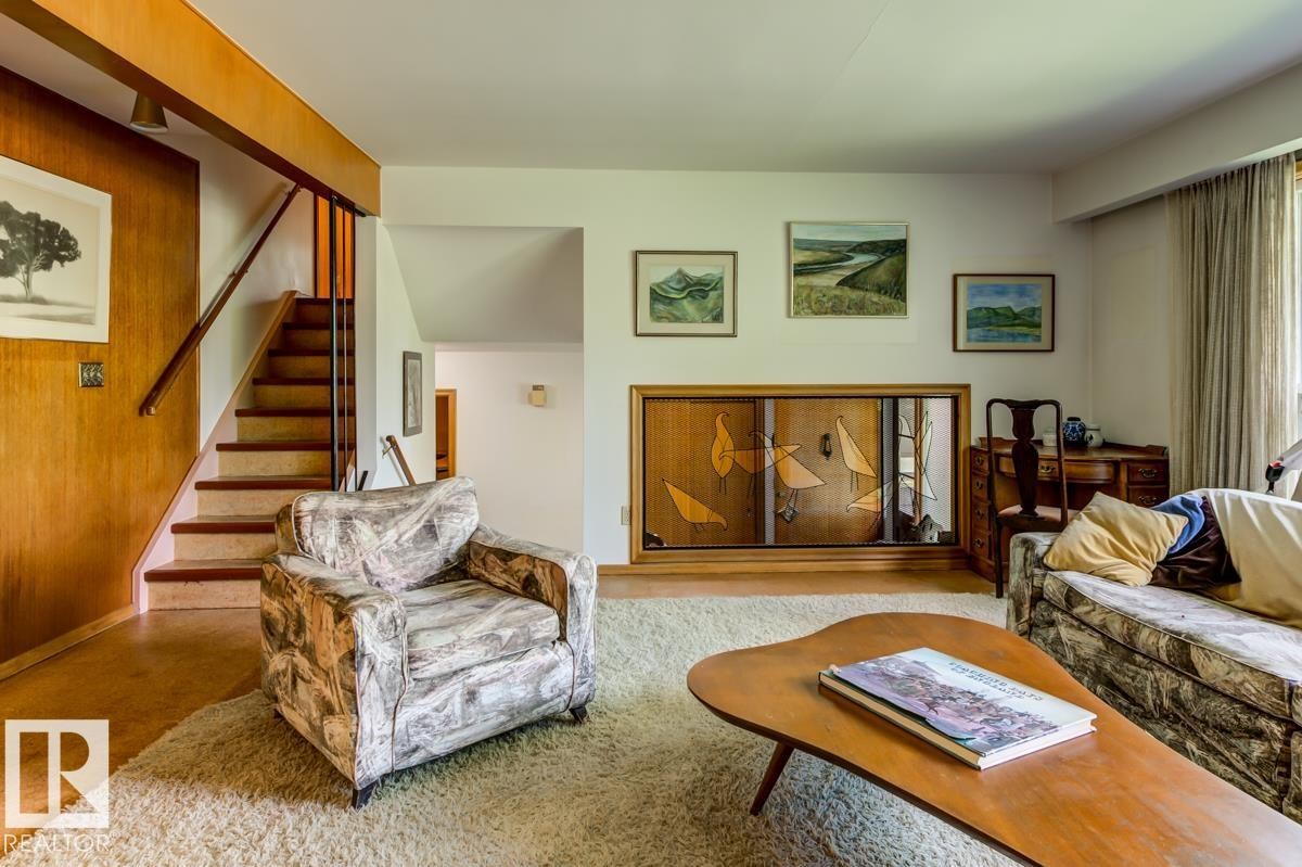 9511 141 St Nw, Edmonton, AB