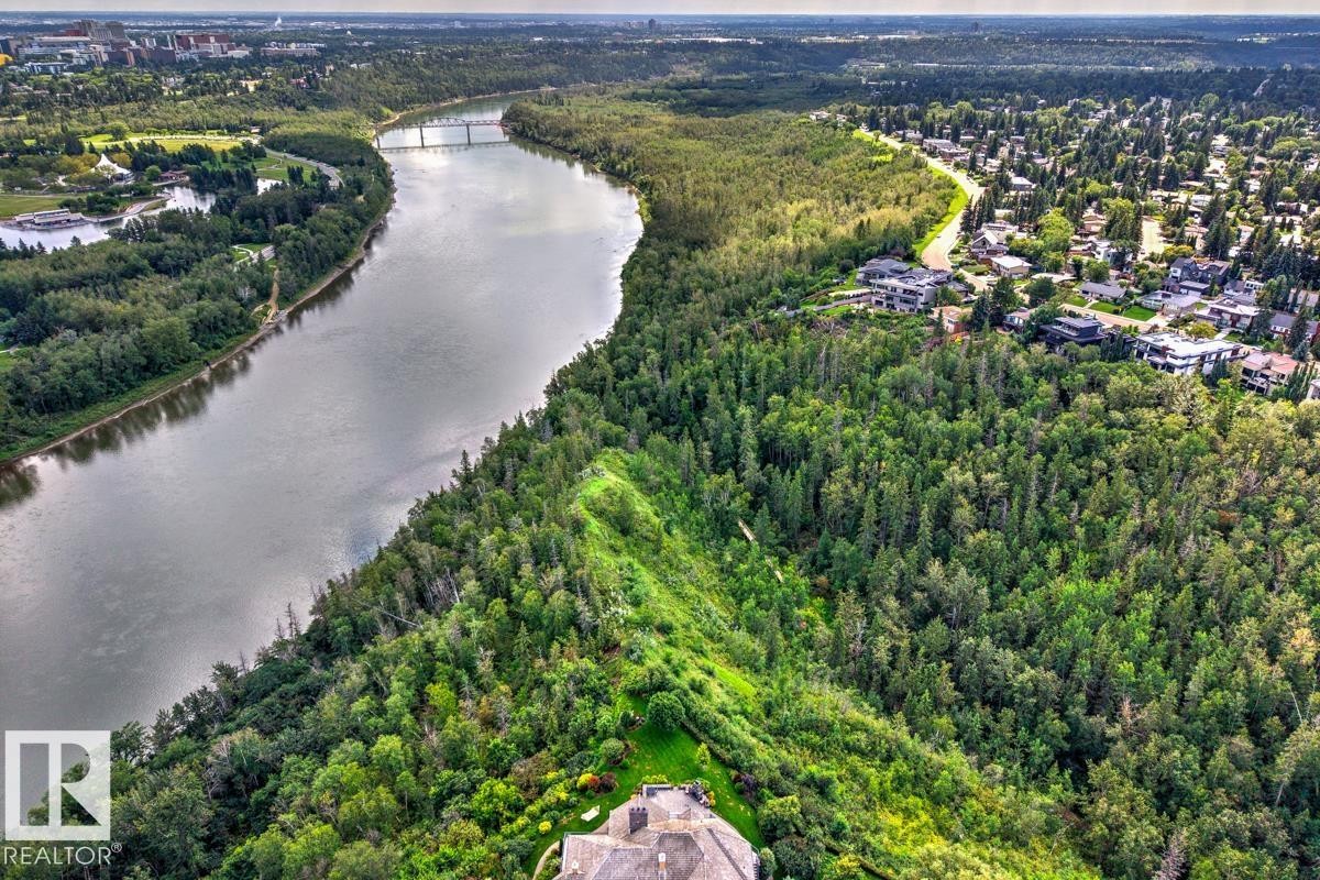 9511 141 St Nw, Edmonton, AB