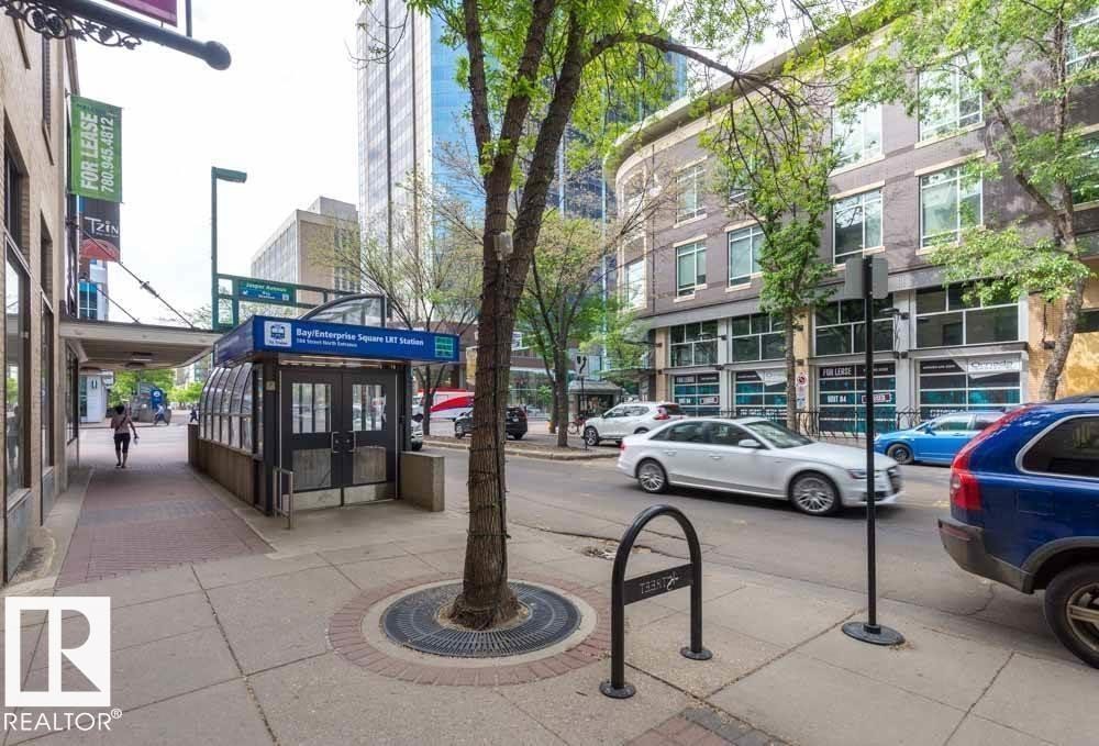 #801 10136 104 St Nw, Edmonton, AB - Outdoor