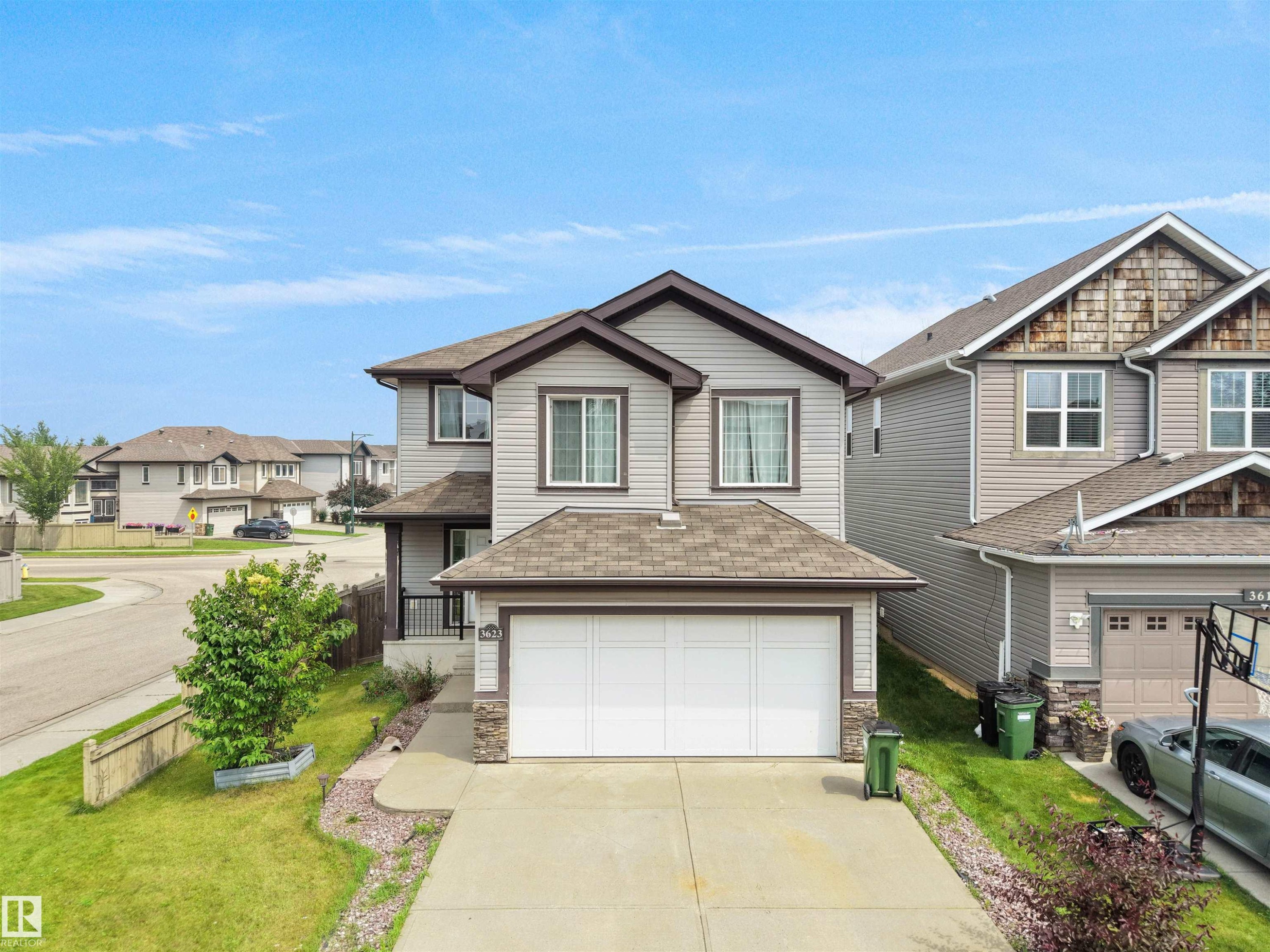 3623 15A Street Nw, Edmonton, AB - Outdoor