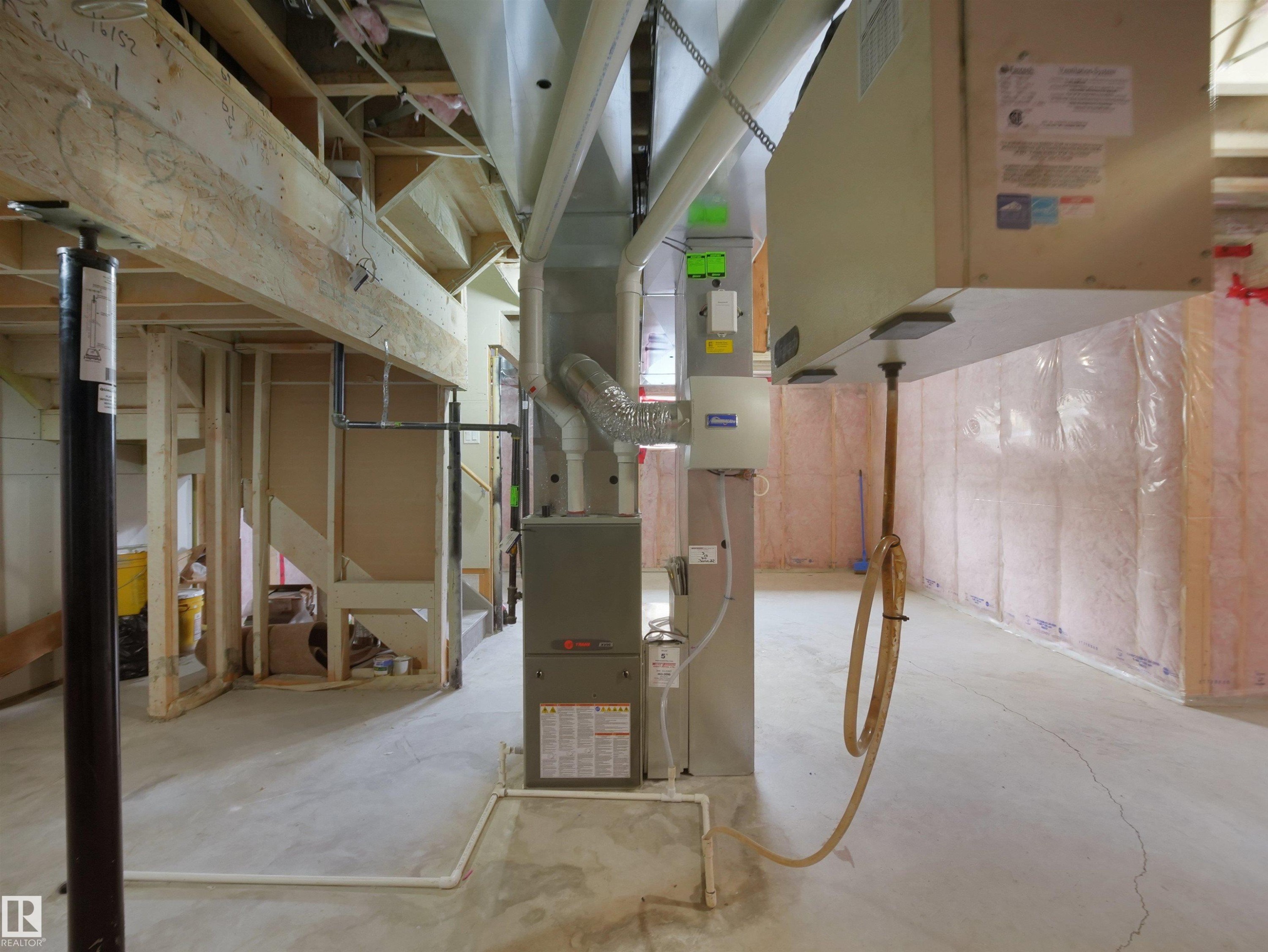 3623 15A Street Nw, Edmonton, AB - Indoor Photo Showing Basement