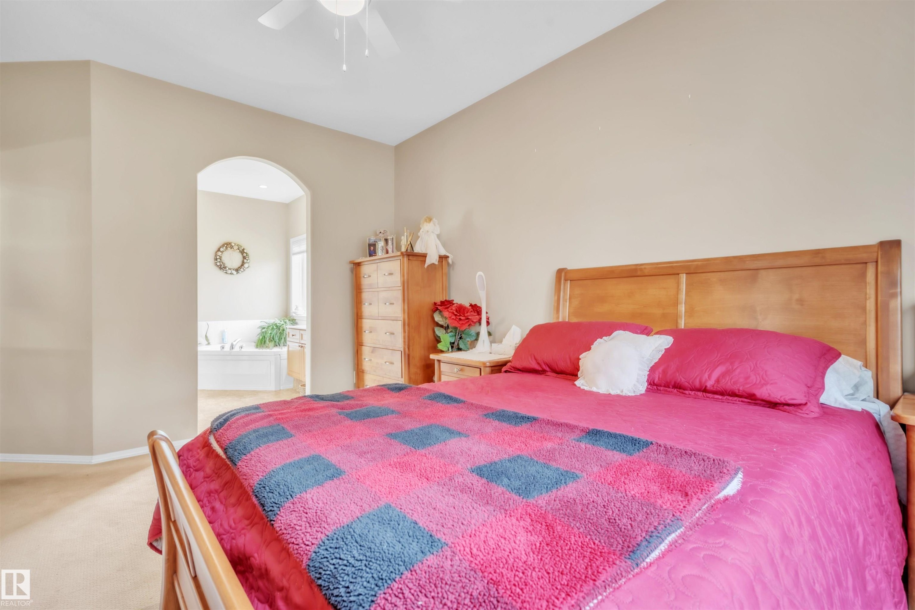 3006 Red Fox Drive, Cold Lake, AB - Indoor Photo Showing Bedroom