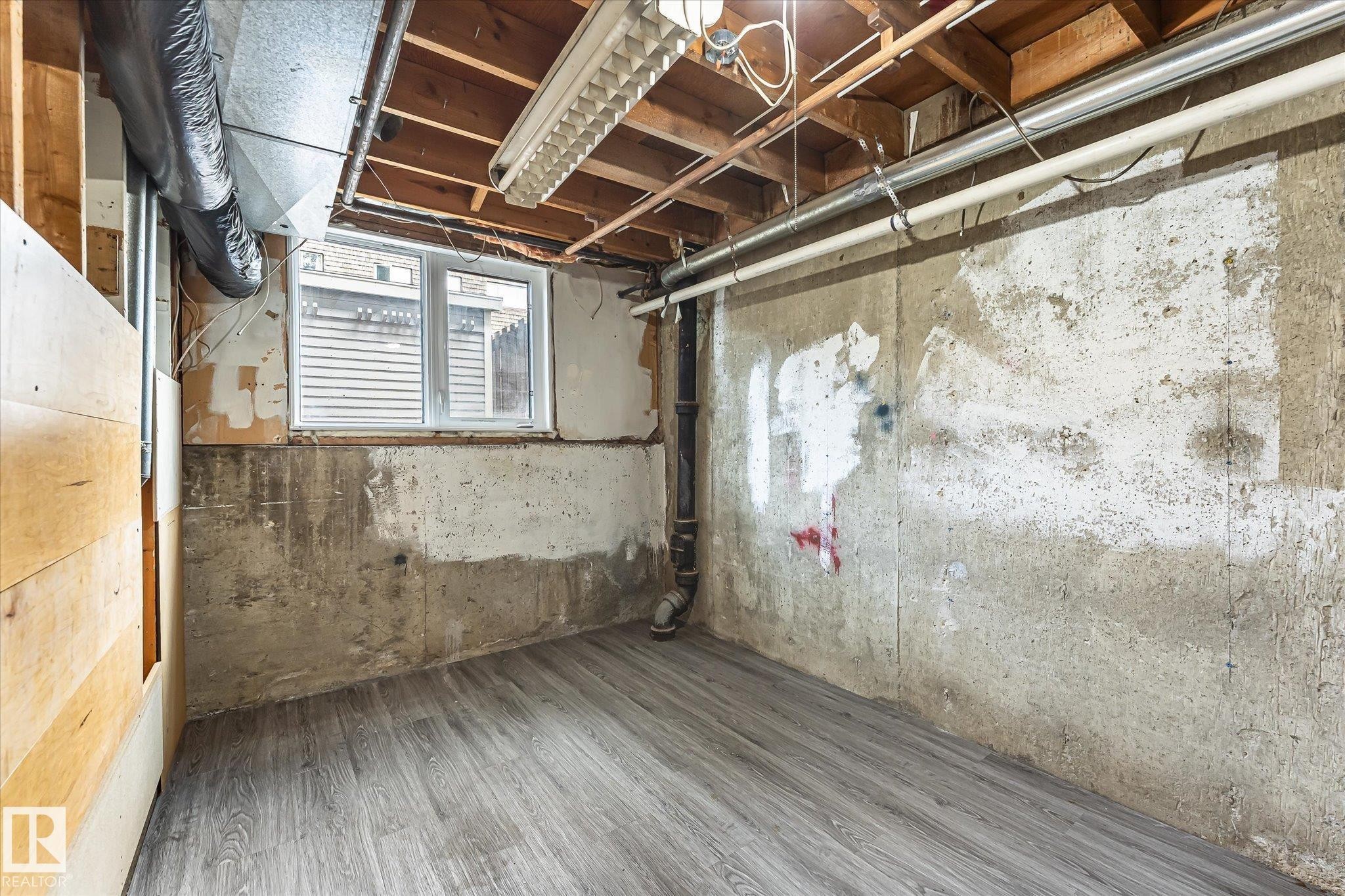 3317 107 Avenue Nw, Edmonton, AB - Indoor Photo Showing Basement