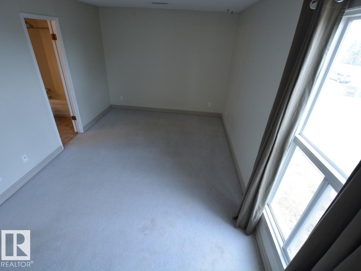 #10 2703 79 St Nw, Edmonton, AB - Indoor Photo Showing Other Room