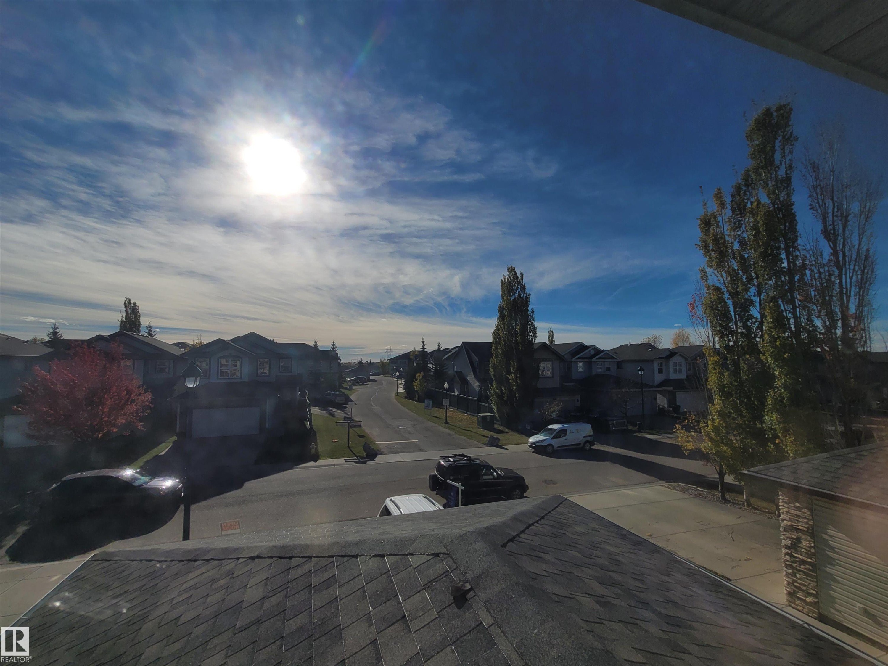 2562 Hanna Crescent Nw, Edmonton, AB - Outdoor