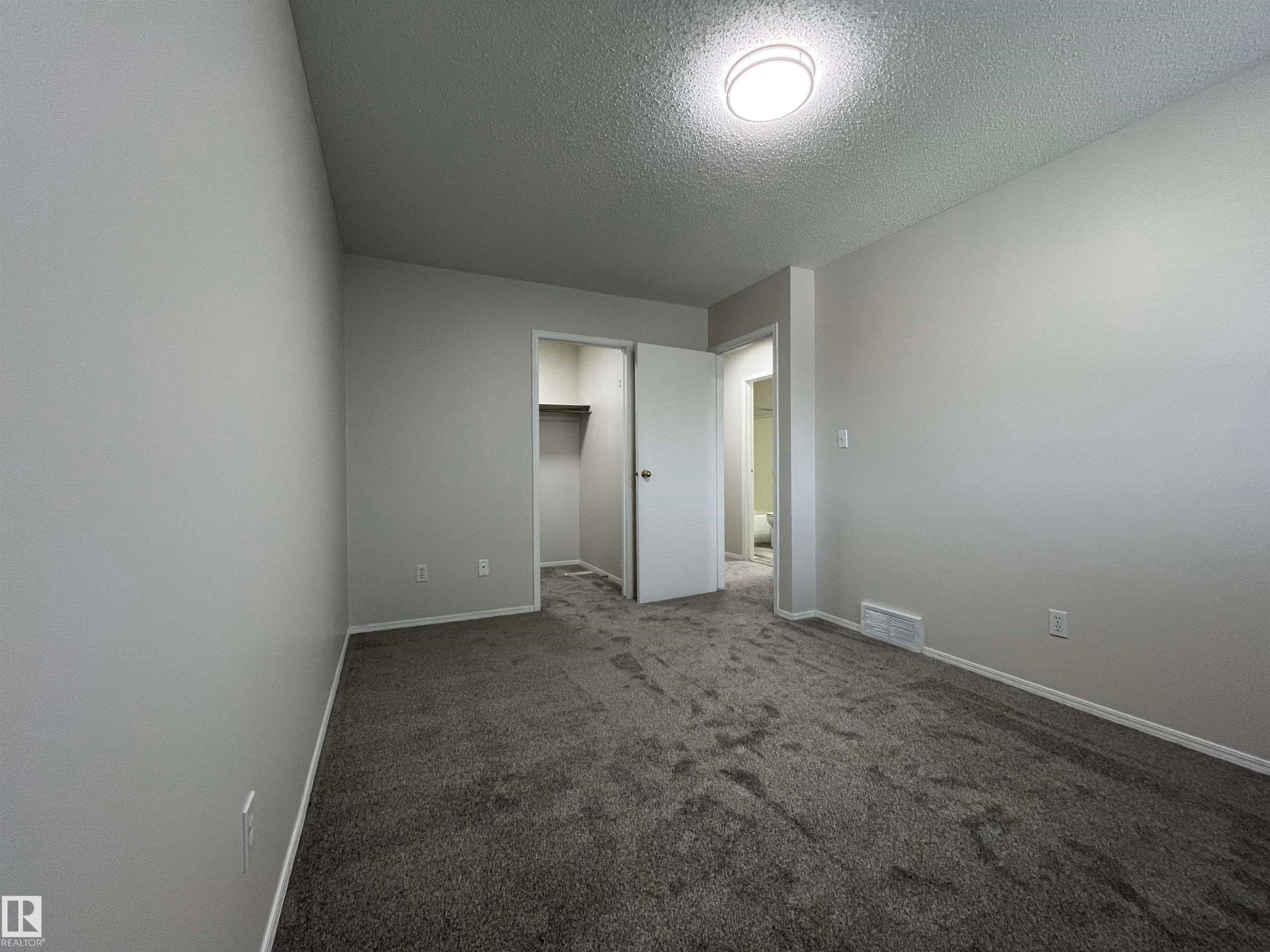 #A 17 Imperial Cr, Devon, AB - Indoor Photo Showing Other Room