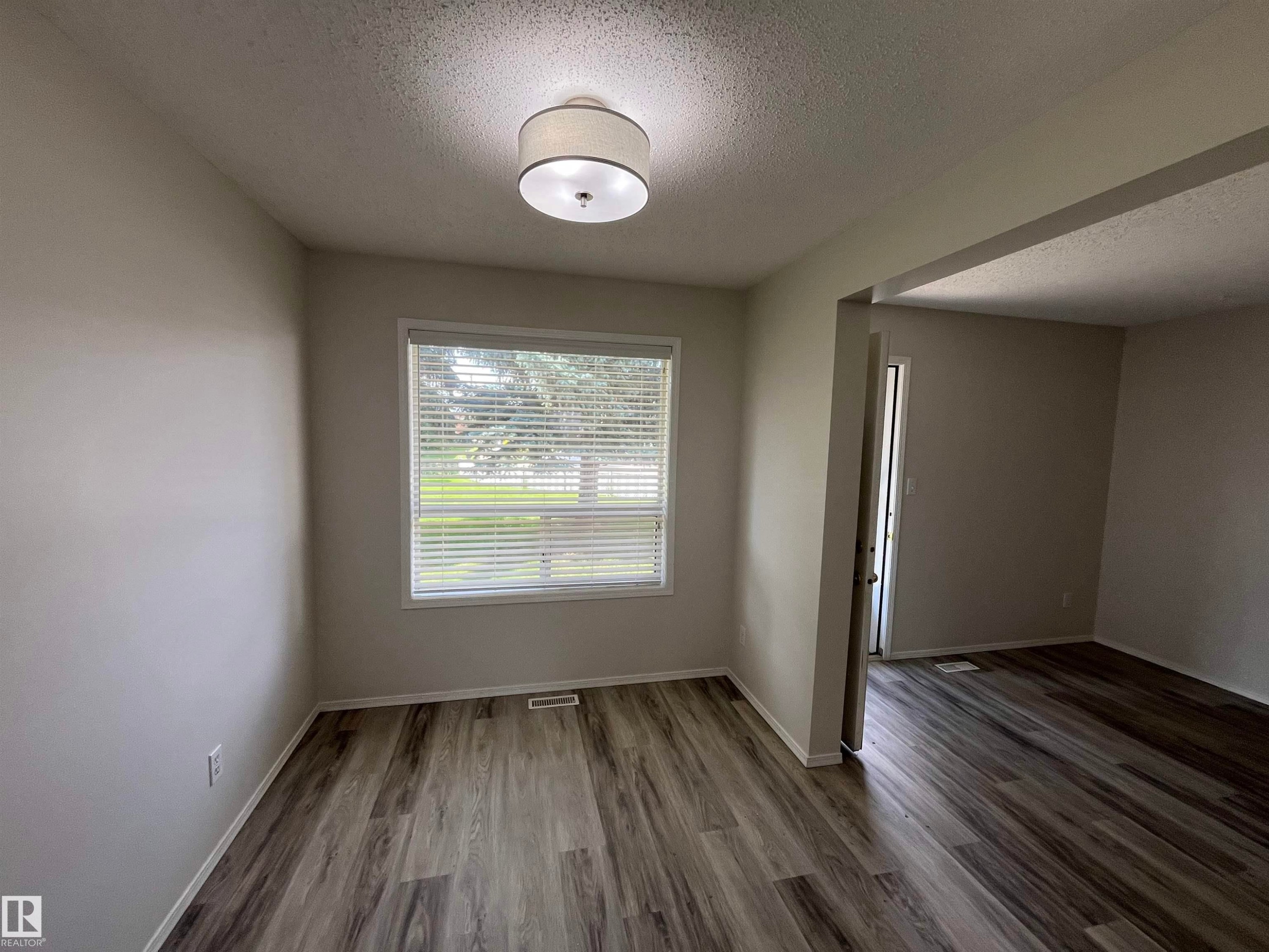 #A 17 Imperial Cr, Devon, AB - Indoor Photo Showing Other Room