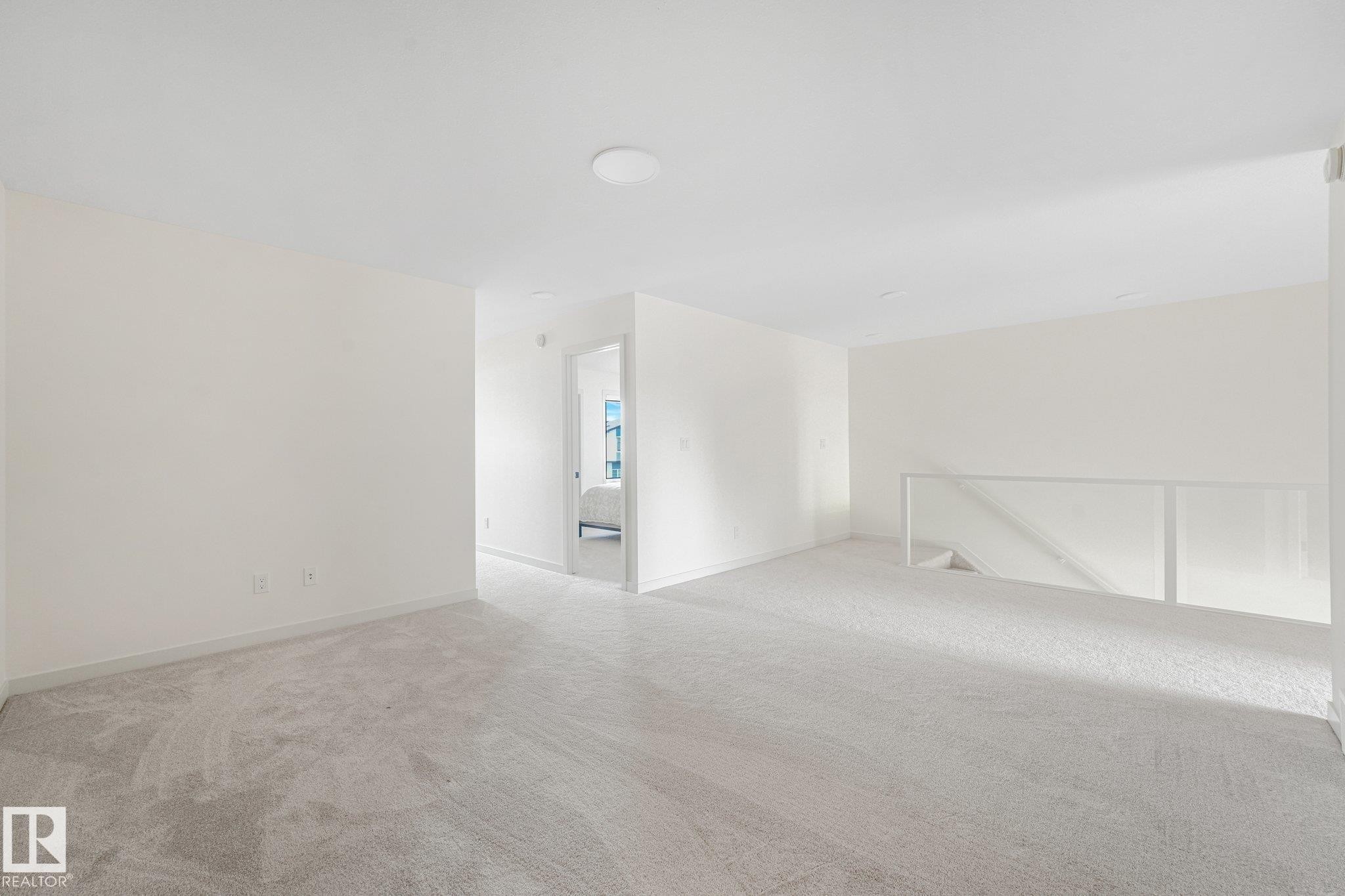 3217 Kulay Way Sw, Edmonton, AB - Indoor Photo Showing Other Room