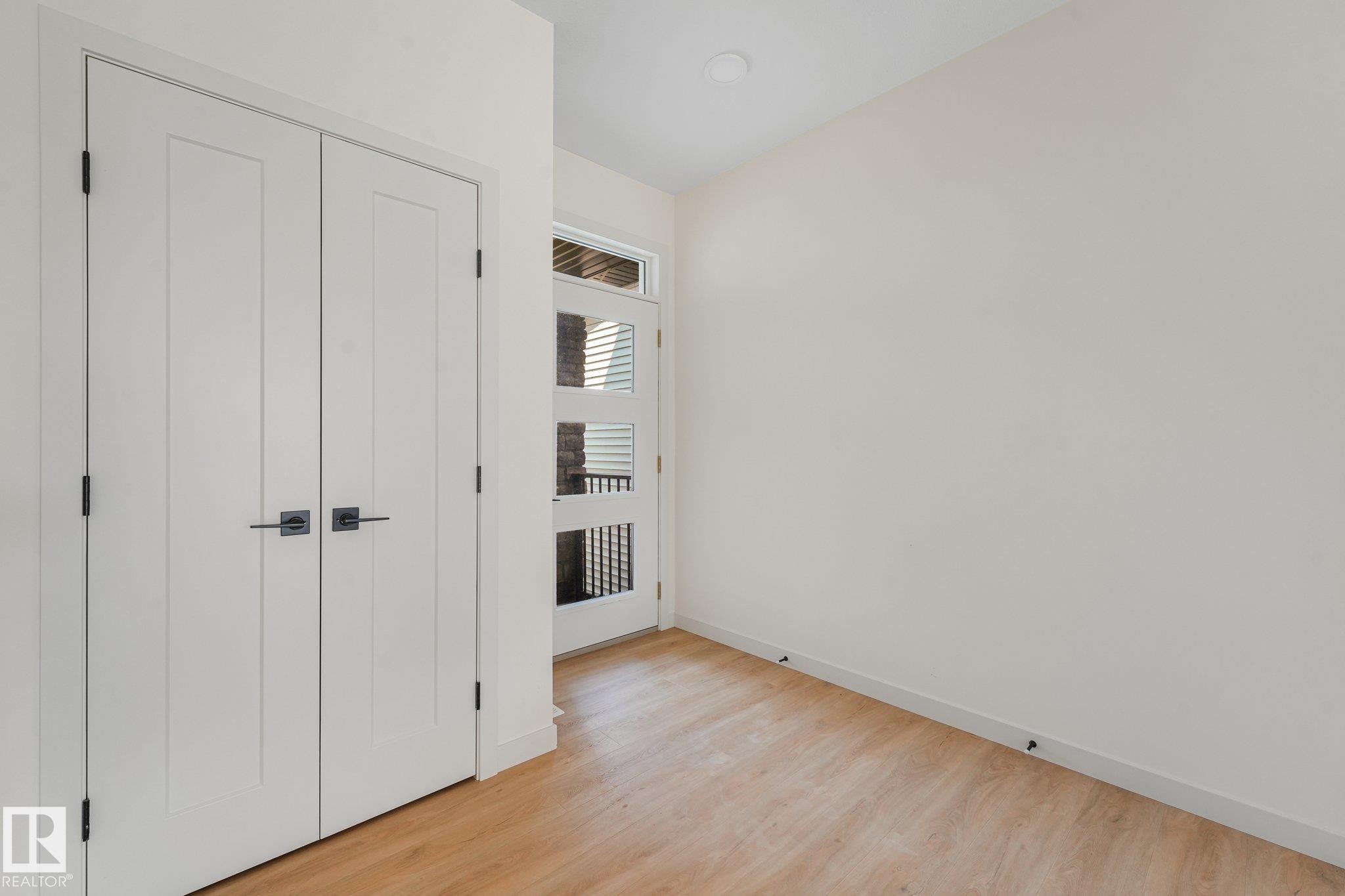 3217 Kulay Way Sw, Edmonton, AB - Indoor Photo Showing Other Room