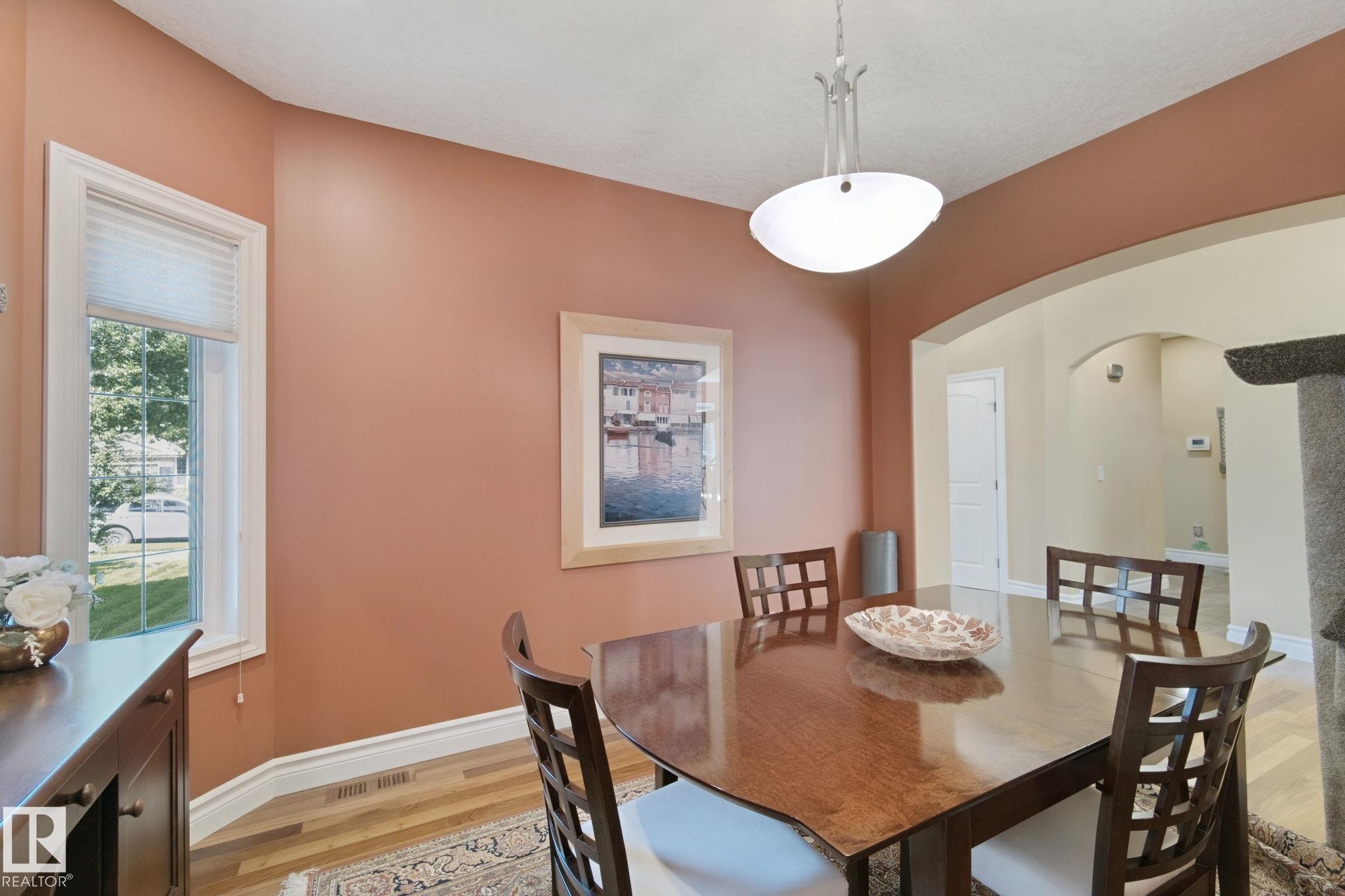 18 Embassy Place, St. Albert, AB - Indoor Photo Showing Dining Room