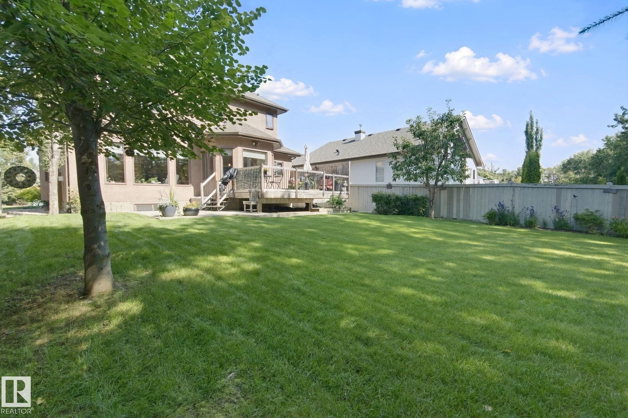 18 Embassy Place, St. Albert, AB - Outdoor
