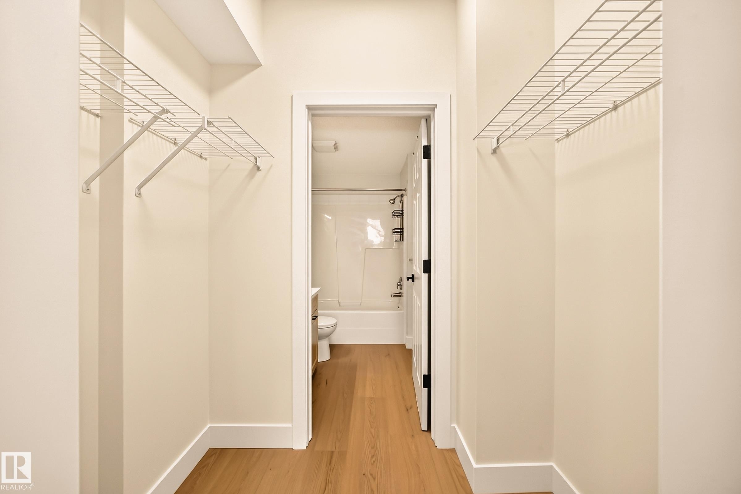 #323 6315 135 Av Nw, Edmonton, AB - Indoor