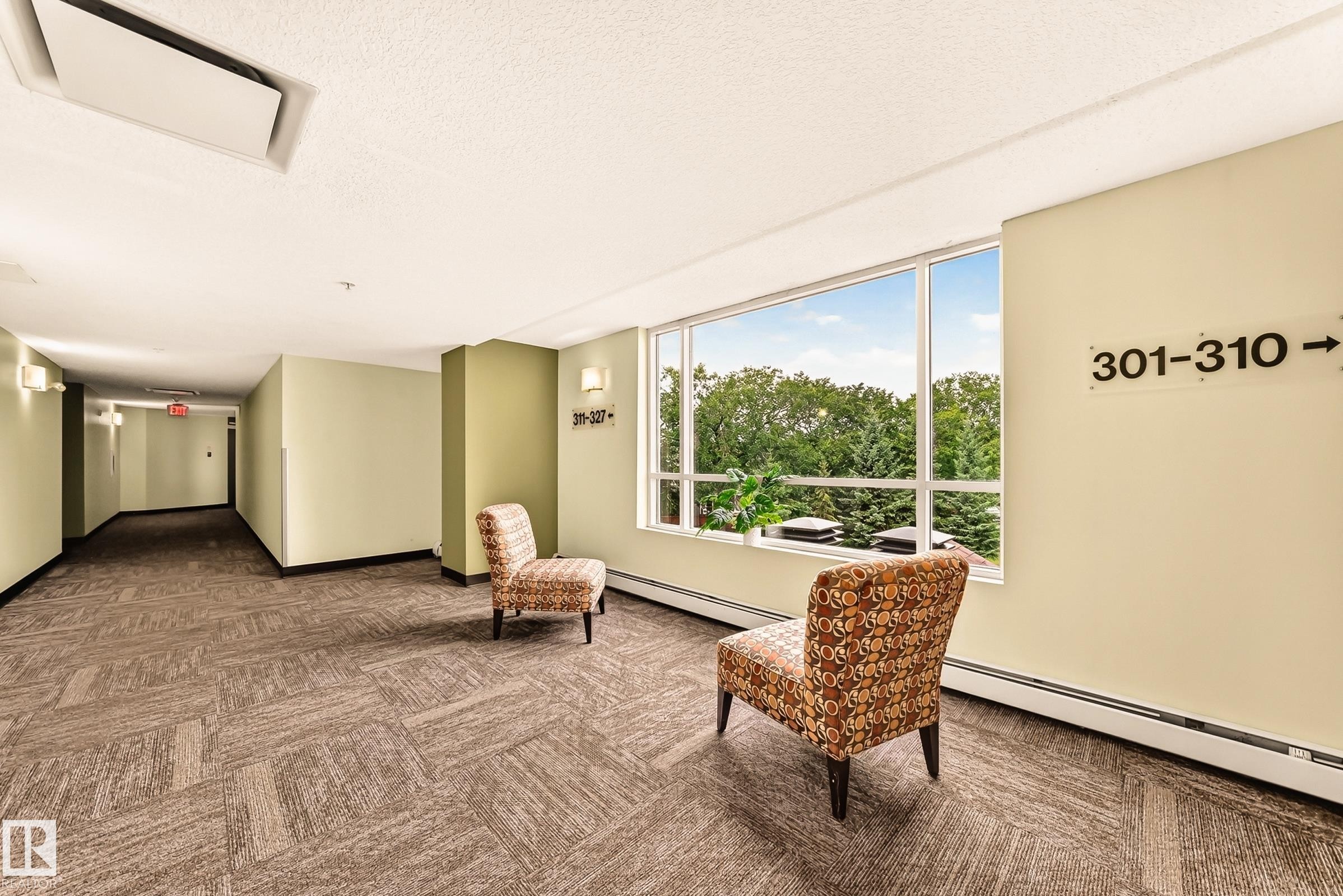#323 6315 135 Av Nw, Edmonton, AB - Indoor