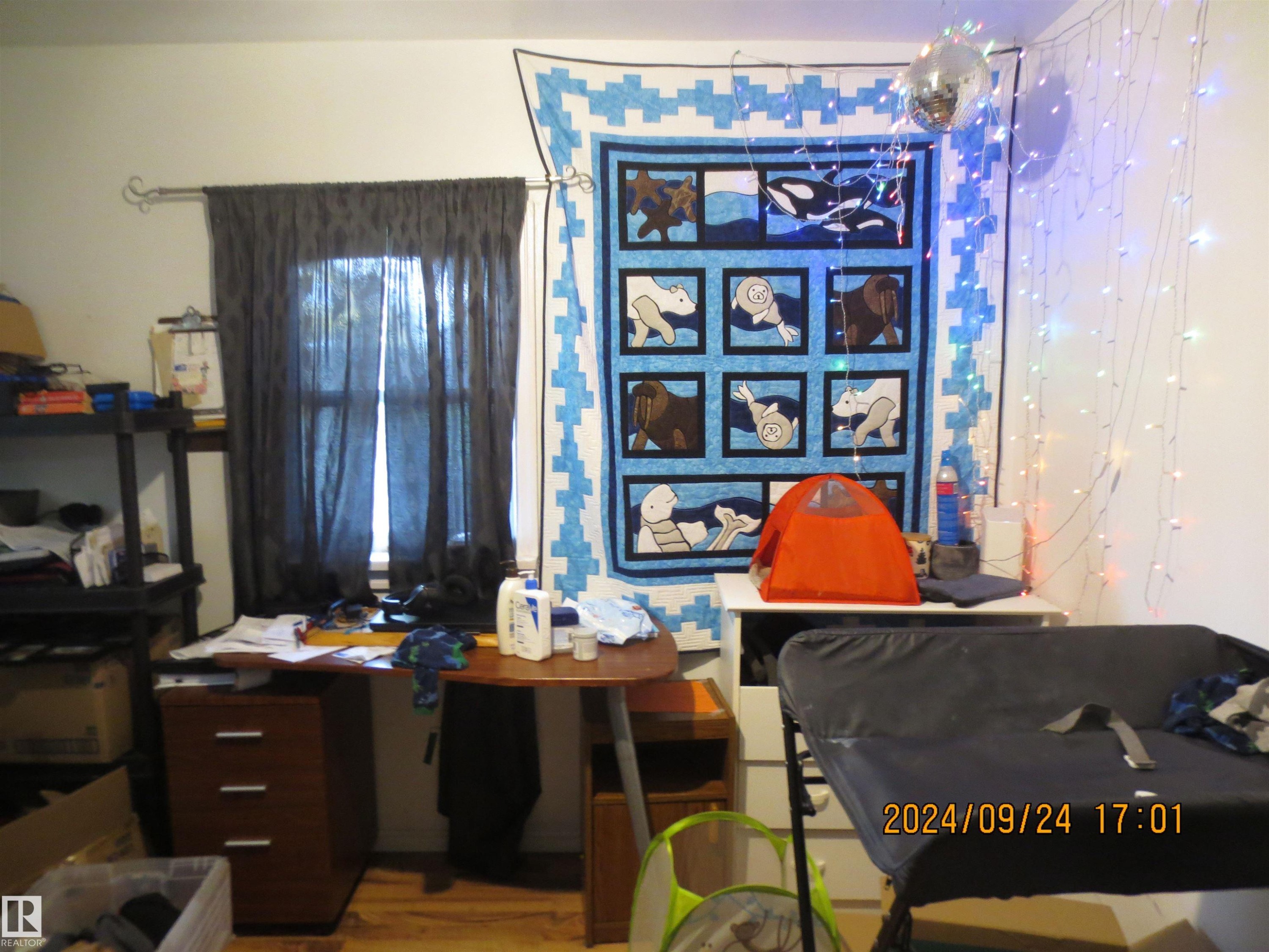 4619 4 Avenue, Edson, AB - Indoor Photo Showing Other Room