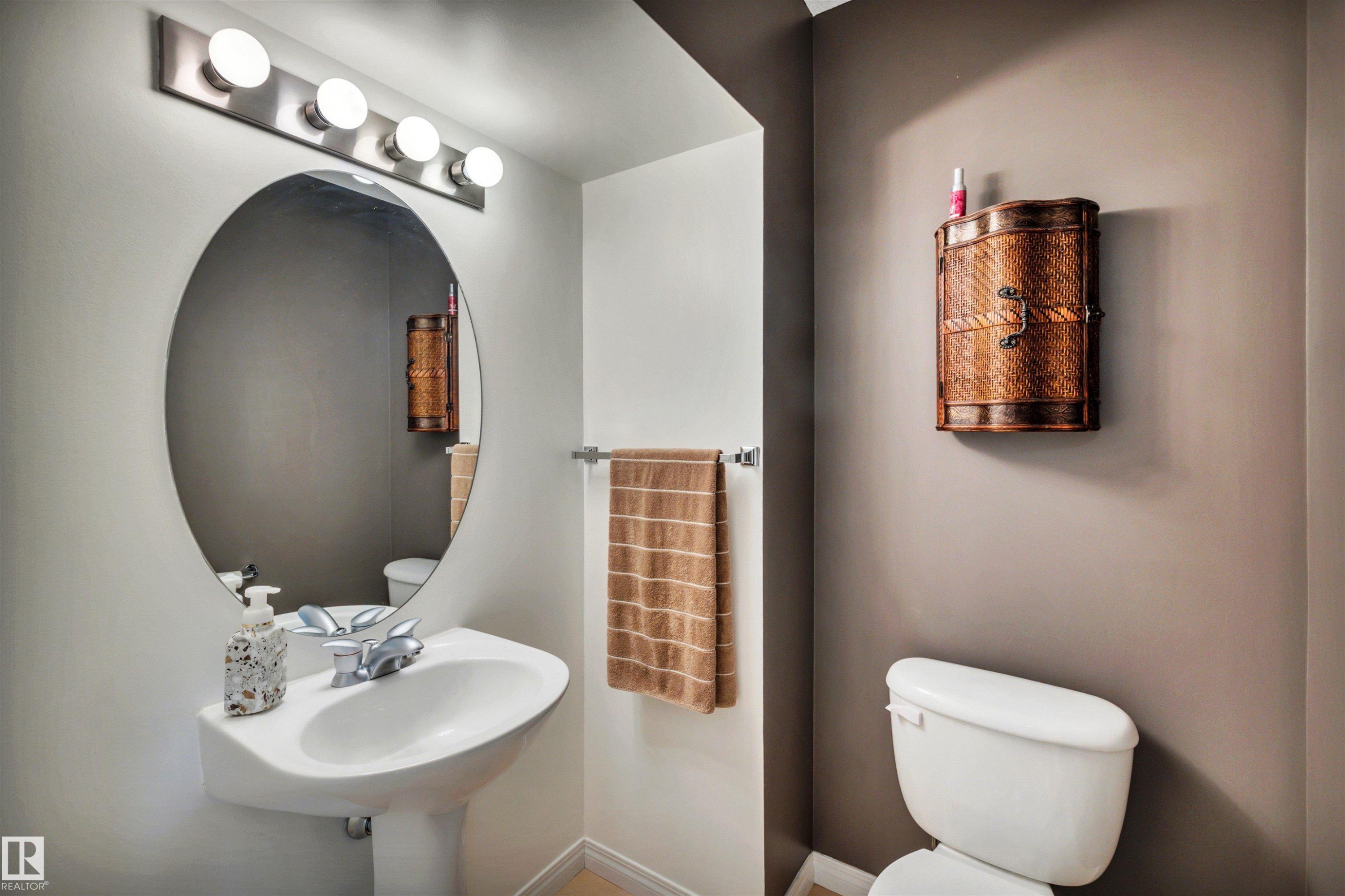 #12 20 Norman Ct, St. Albert, AB - Indoor Photo Showing Bathroom