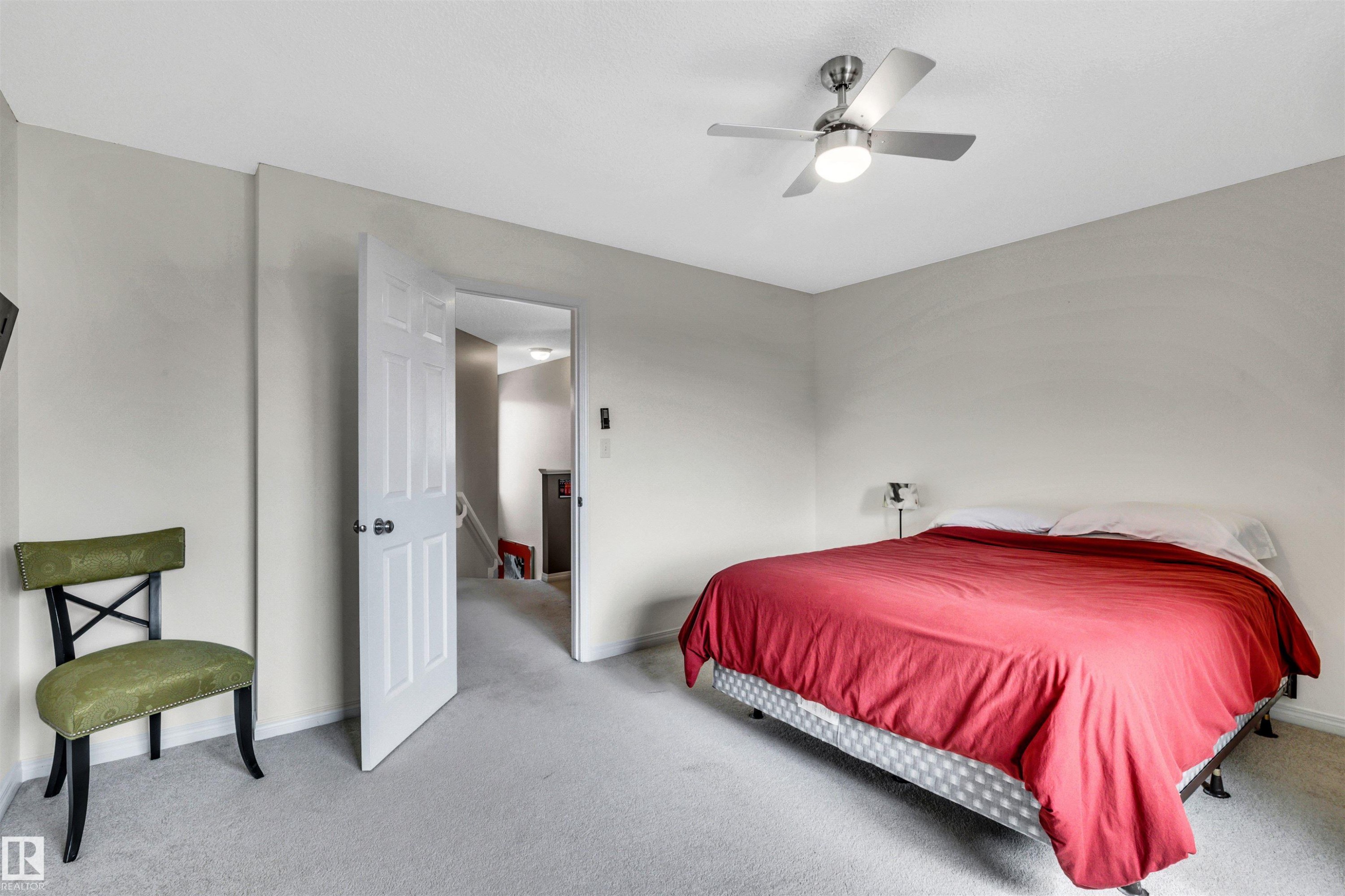 #12 20 Norman Ct, St. Albert, AB - Indoor Photo Showing Bedroom