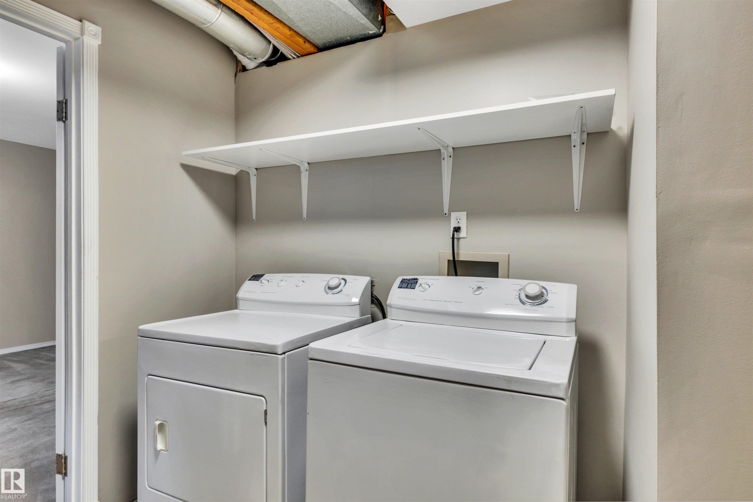 #12 20 Norman Ct, St. Albert, AB - Indoor Photo Showing Laundry Room