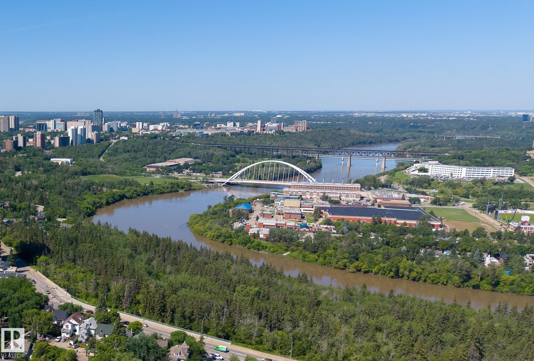 #205 9131 99 St Nw, Edmonton, AB - Outdoor With View