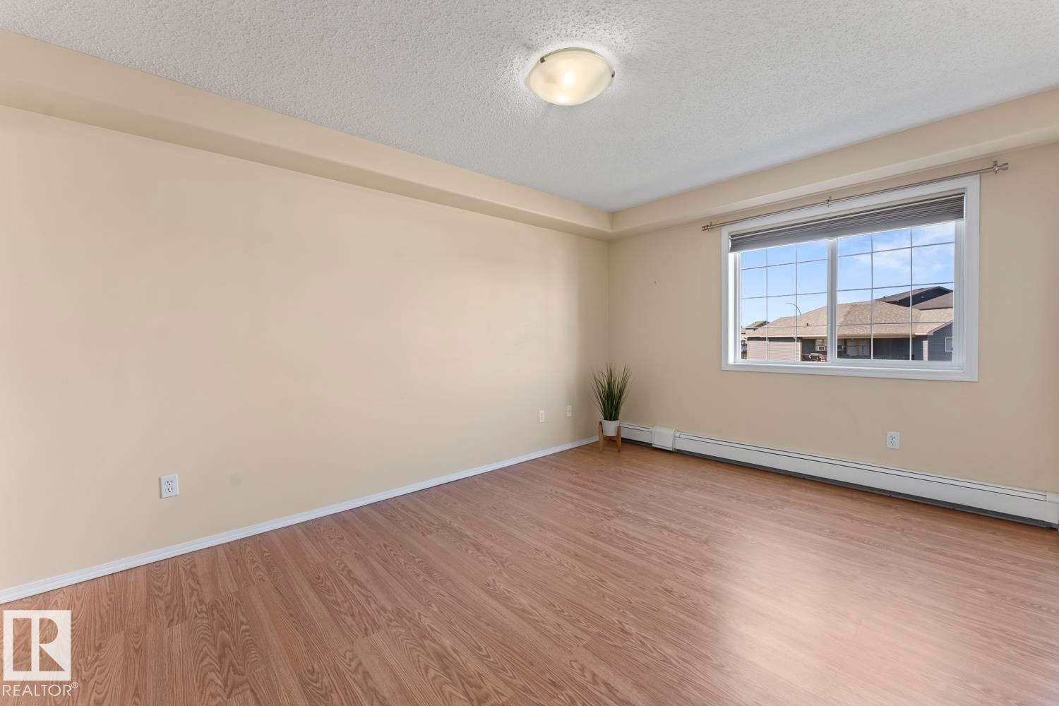 #201 1705 7 Av, Cold Lake, AB - Indoor Photo Showing Other Room