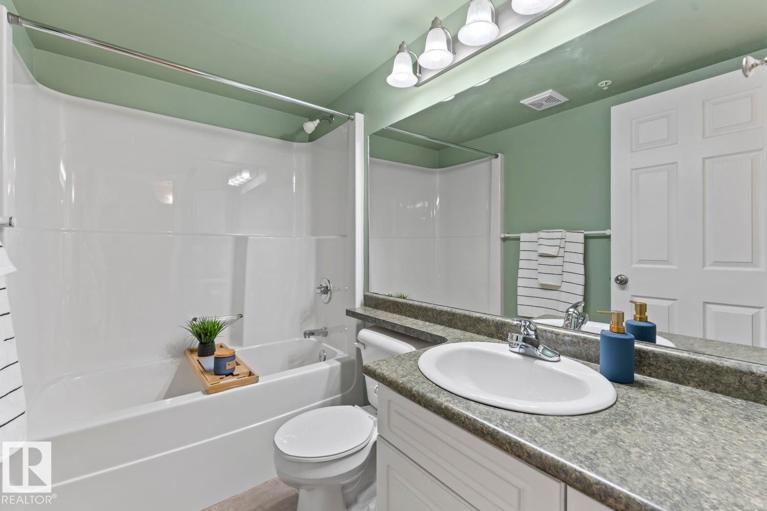 #201 1705 7 Av, Cold Lake, AB - Indoor Photo Showing Bathroom