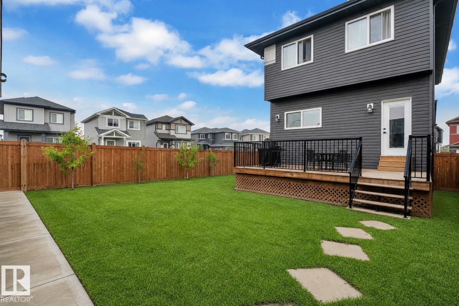 6099 180 Avenue Nw, Edmonton, AB