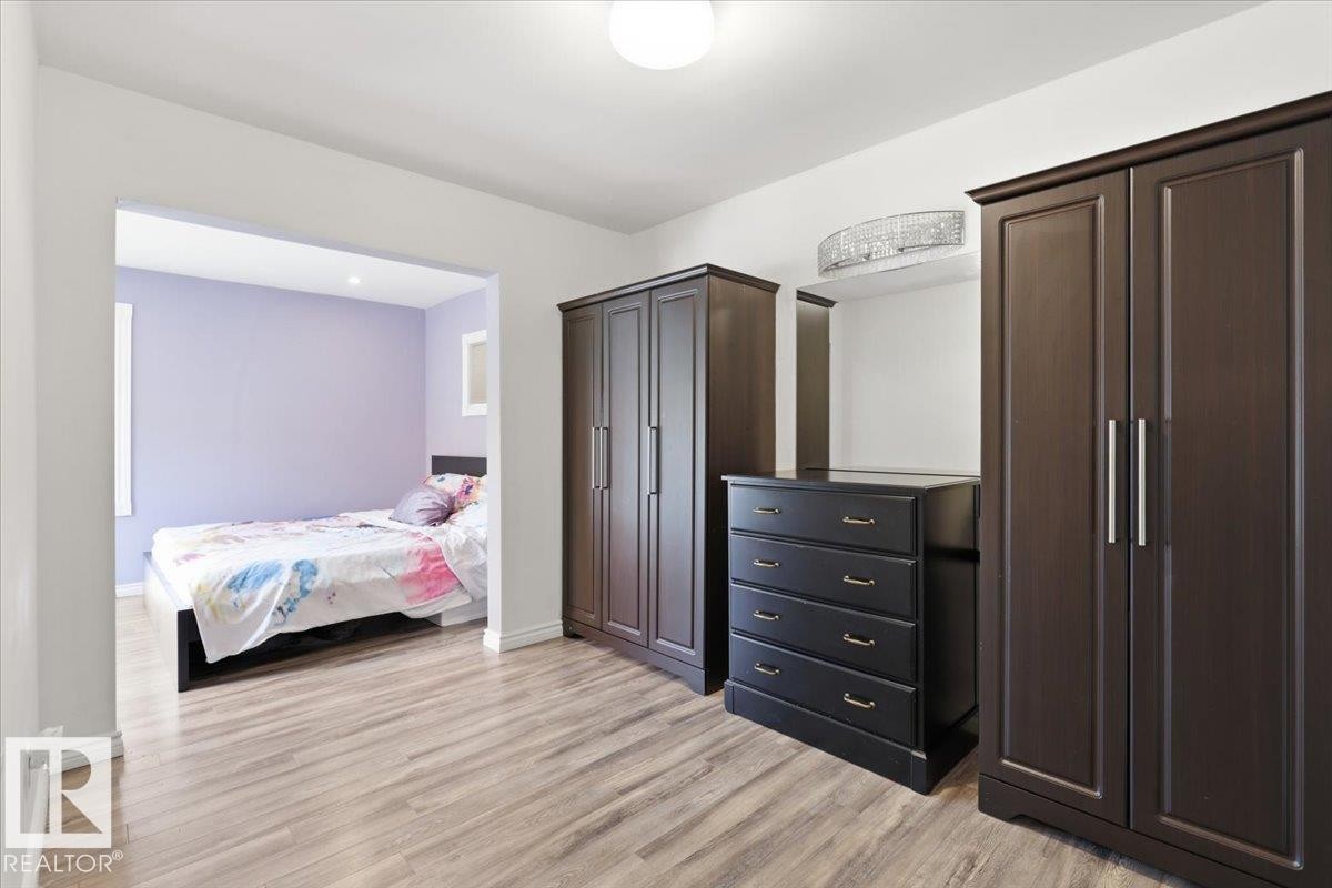 10834 134 Street Nw, Edmonton, AB - Indoor Photo Showing Bedroom