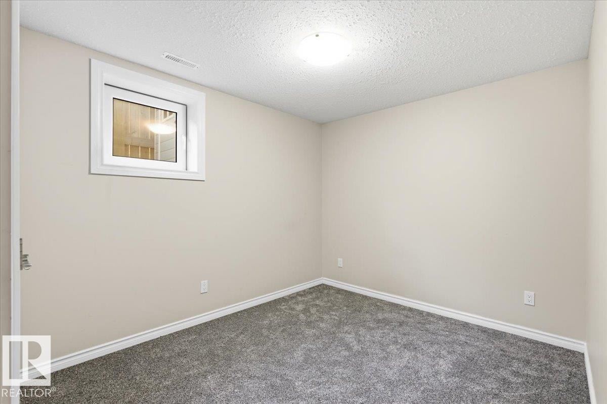 10834 134 Street Nw, Edmonton, AB - Indoor Photo Showing Other Room
