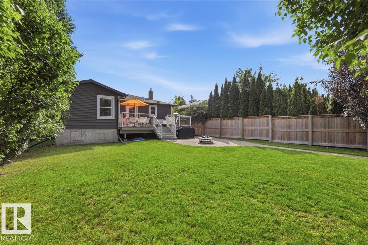 10834 134 Street Nw, Edmonton, AB - Outdoor