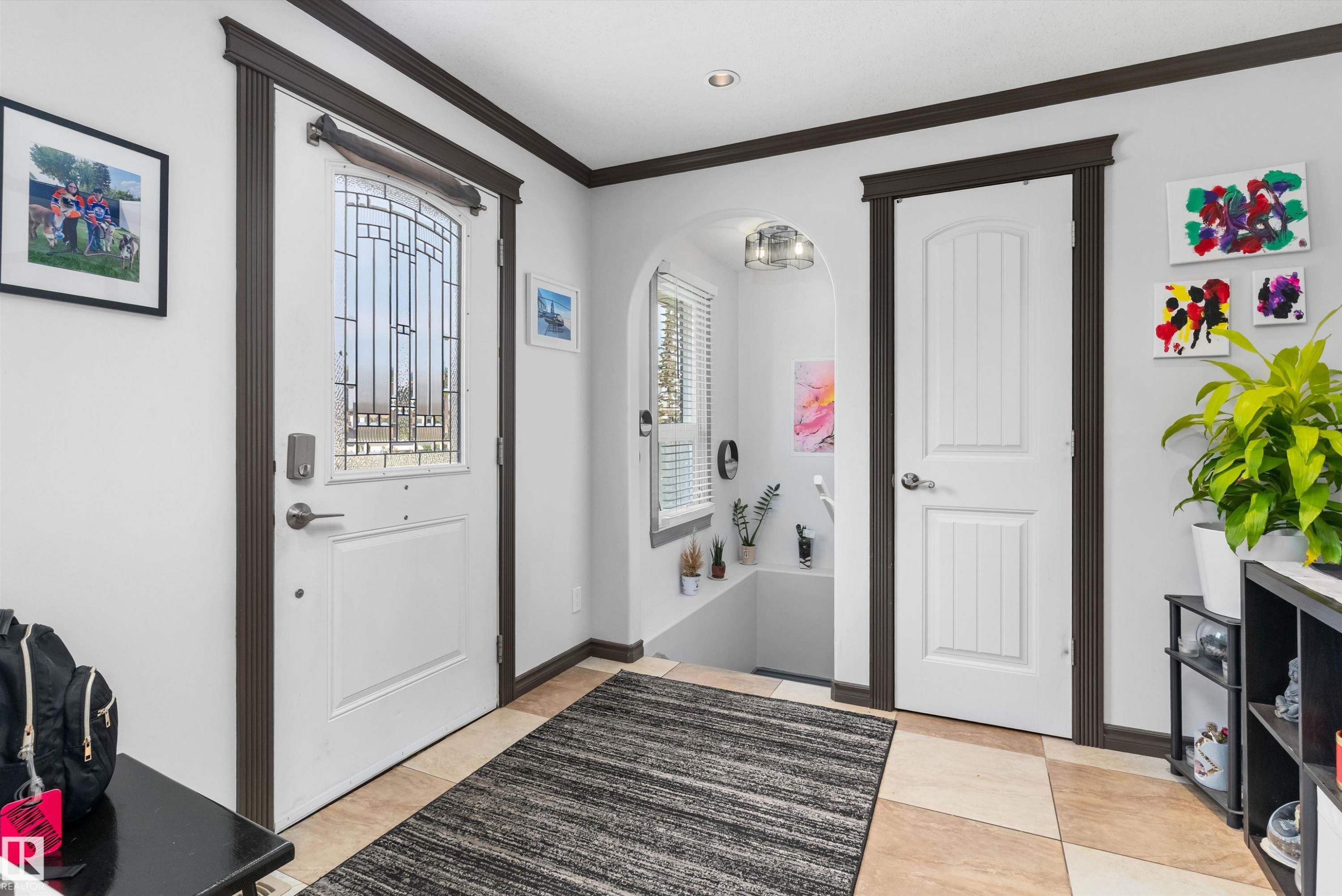 12 Dunluce Road Nw, Edmonton, AB - Indoor Photo Showing Other Room