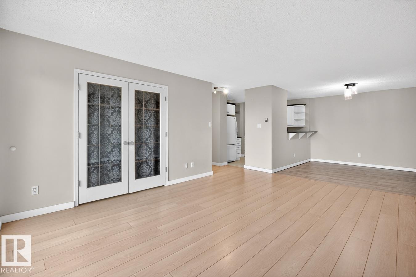 #405 10545 Saskatchewan Dr Nw, Edmonton, AB - Indoor Photo Showing Other Room