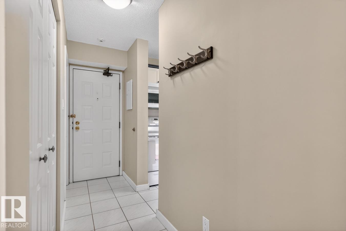 #405 10545 Saskatchewan Dr Nw, Edmonton, AB - Indoor Photo Showing Other Room