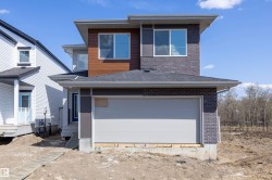 17611 7 Street NE Edmonton, AB T5Y 4K3
