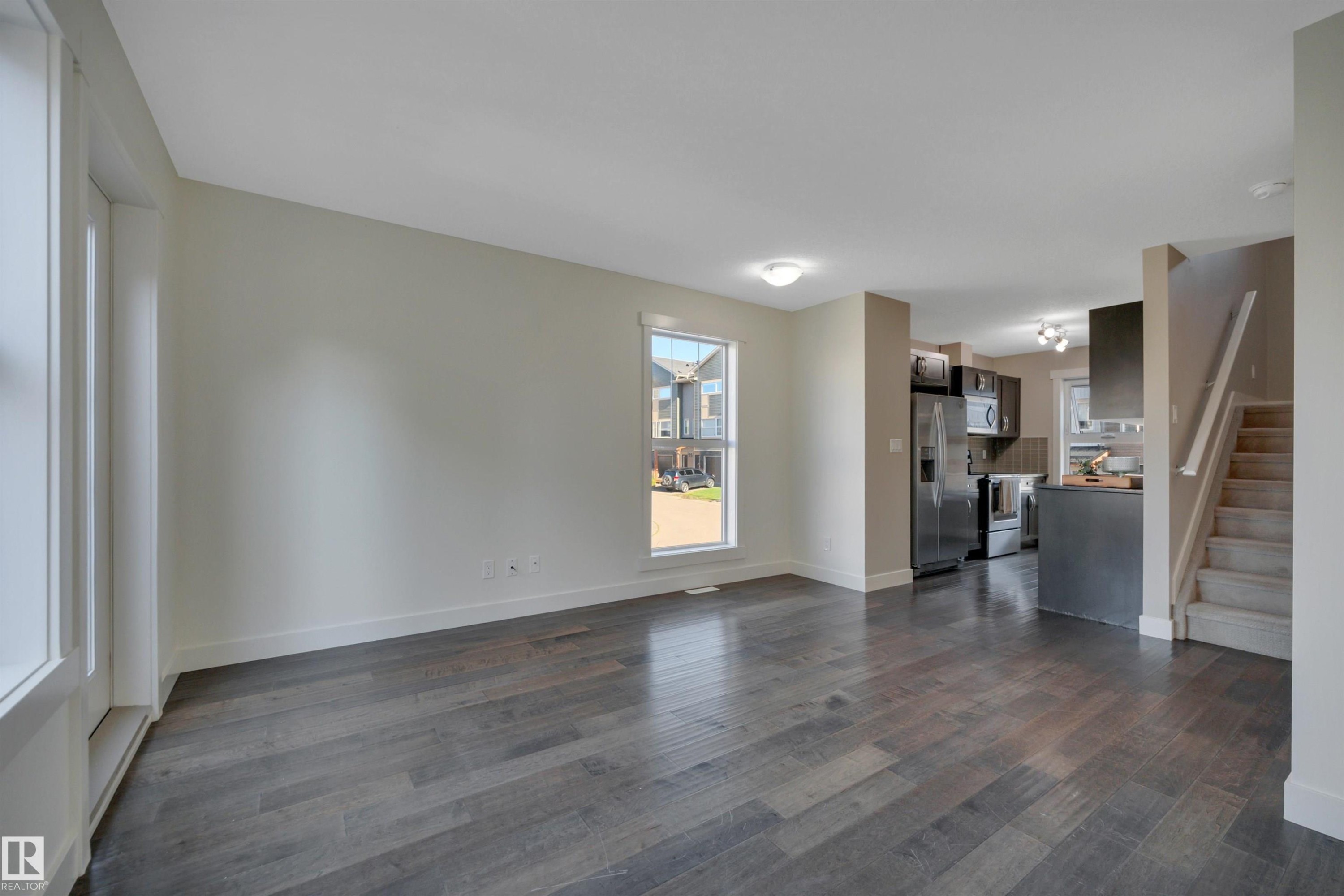 #296 401 Southfork Dr, Leduc, AB - Indoor Photo Showing Other Room
