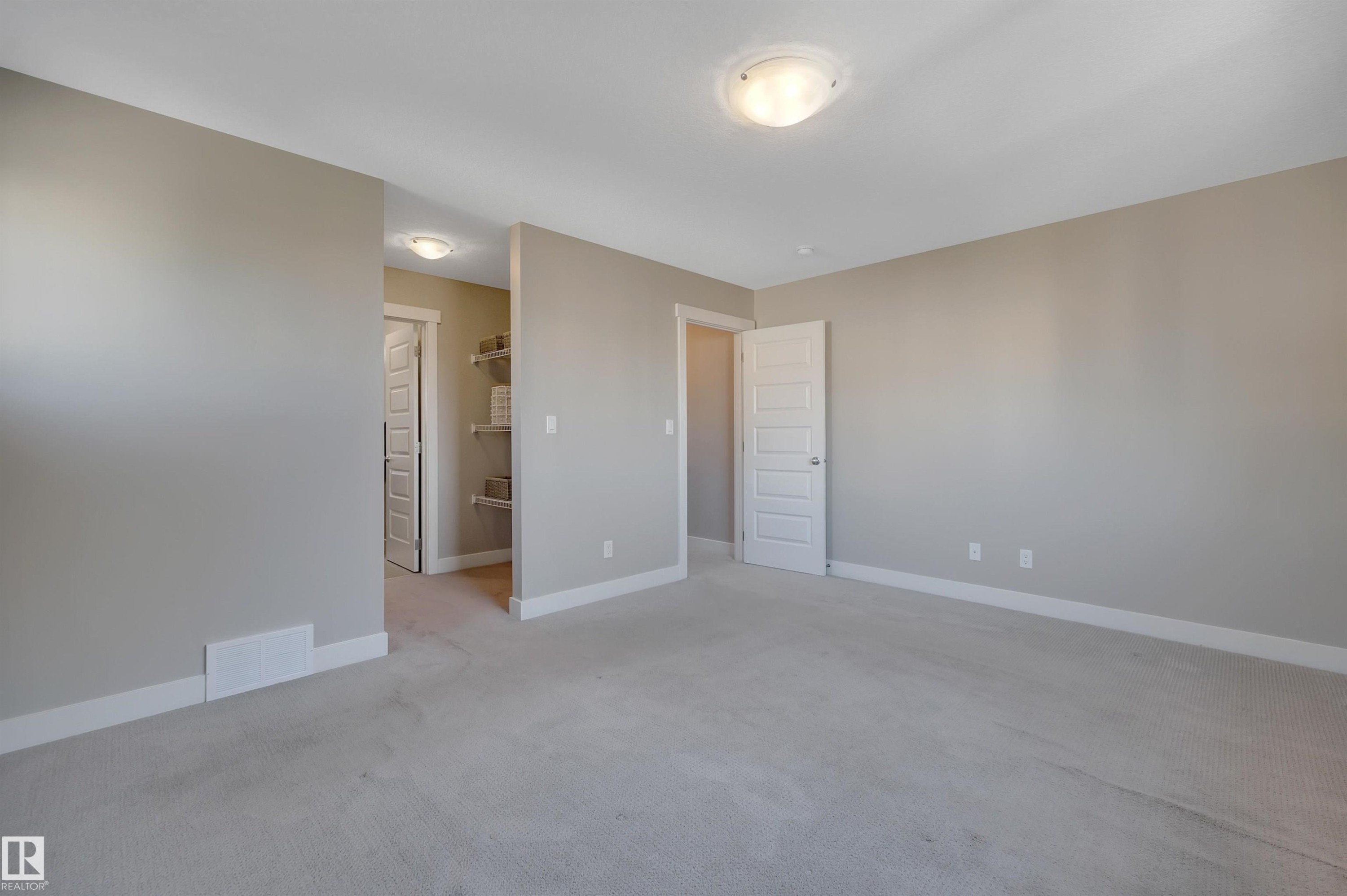 #296 401 Southfork Dr, Leduc, AB - Indoor Photo Showing Other Room