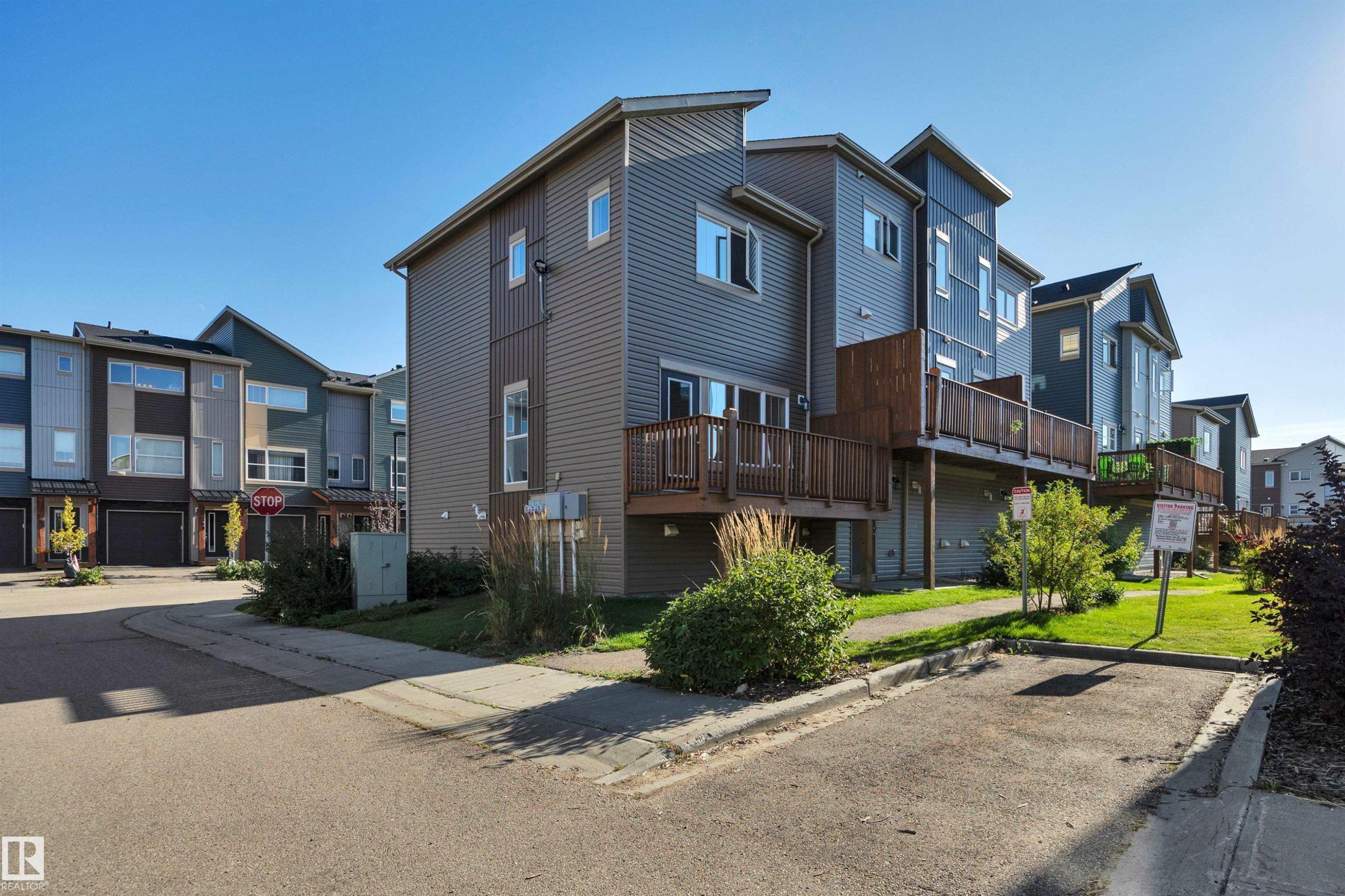 #296 401 Southfork Dr, Leduc, AB - Outdoor