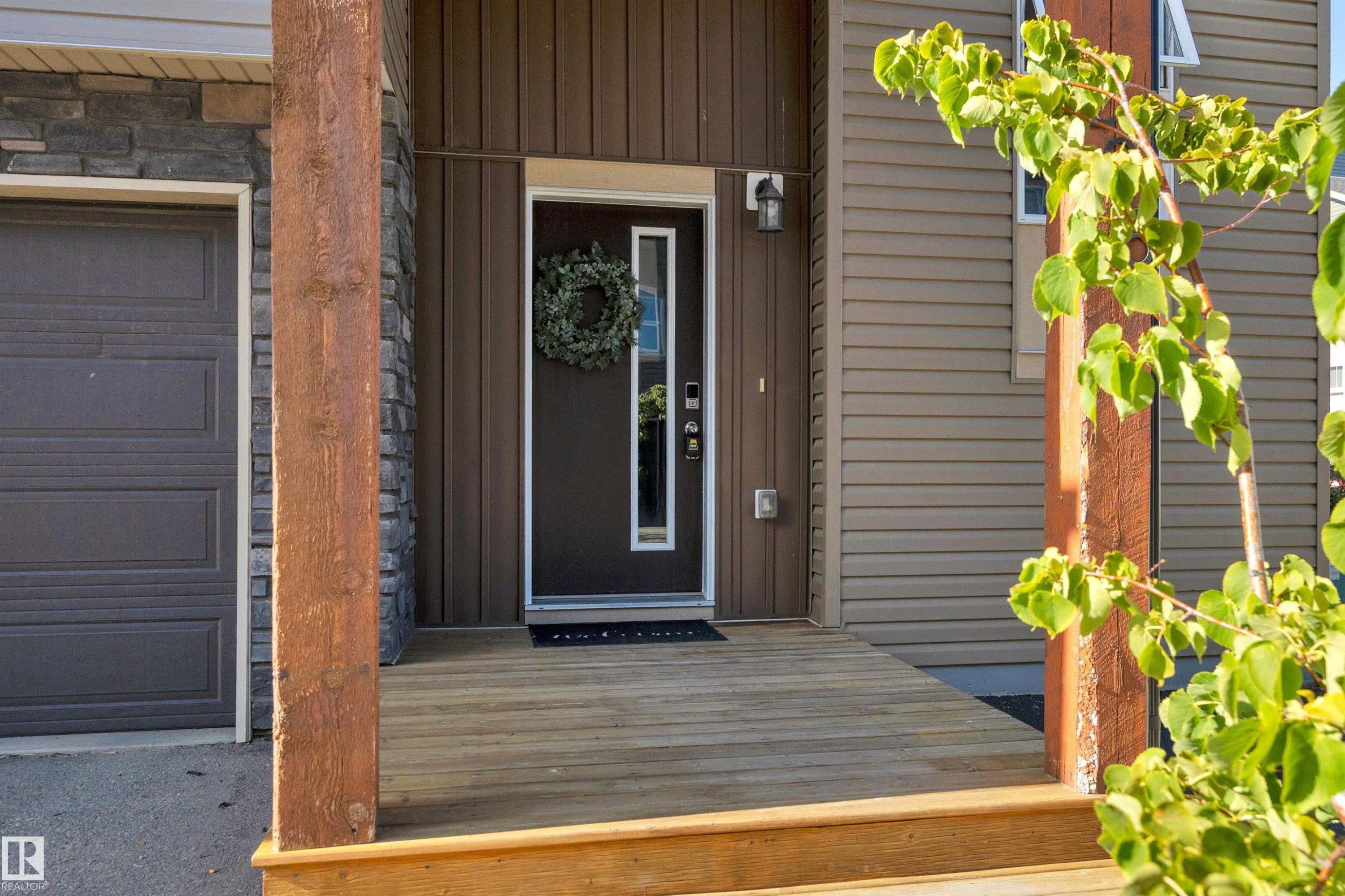 #296 401 Southfork Dr, Leduc, AB - Outdoor With Exterior