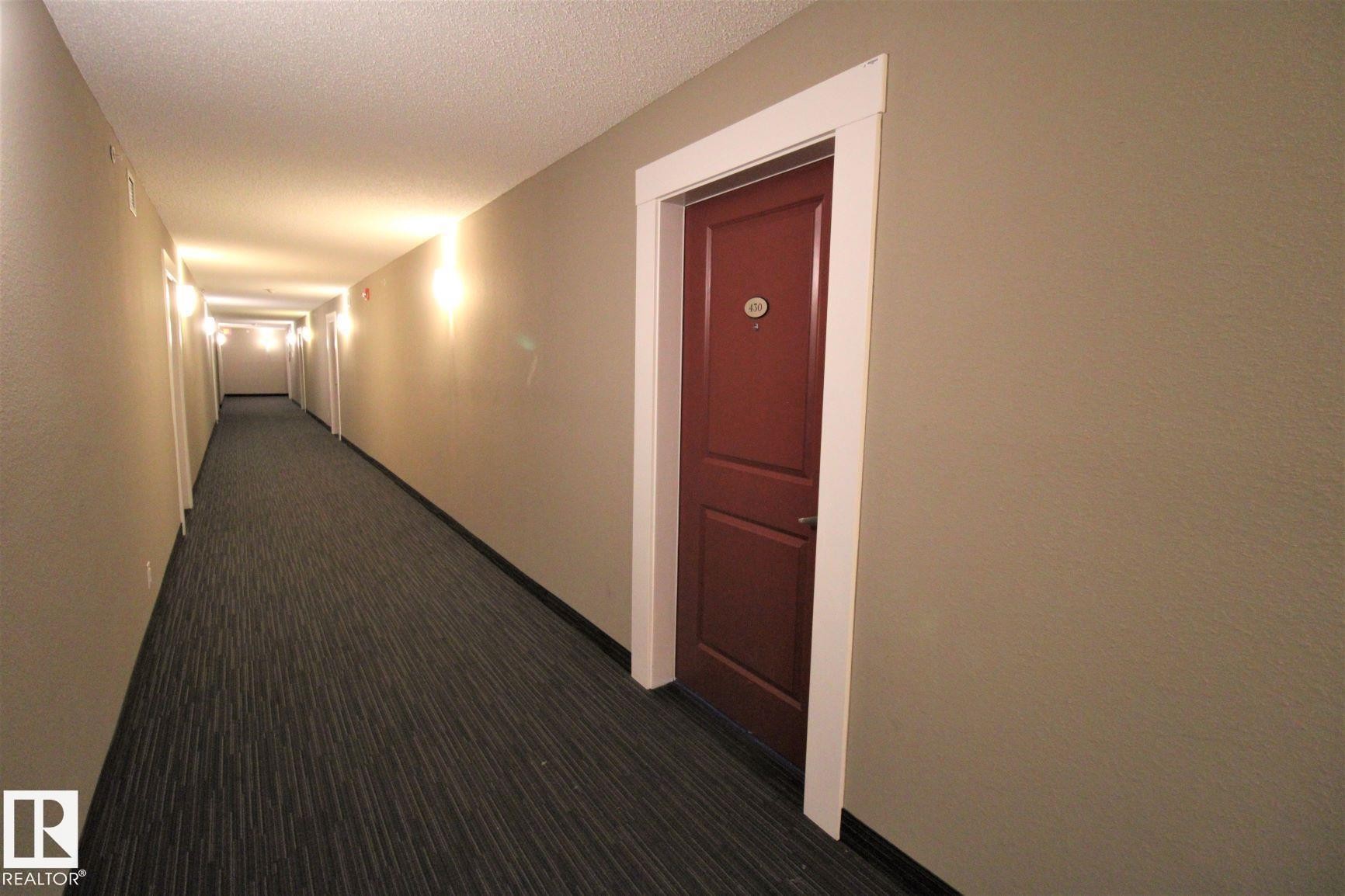 #430 5515 7 Av Sw, Edmonton, AB - Indoor Photo Showing Other Room