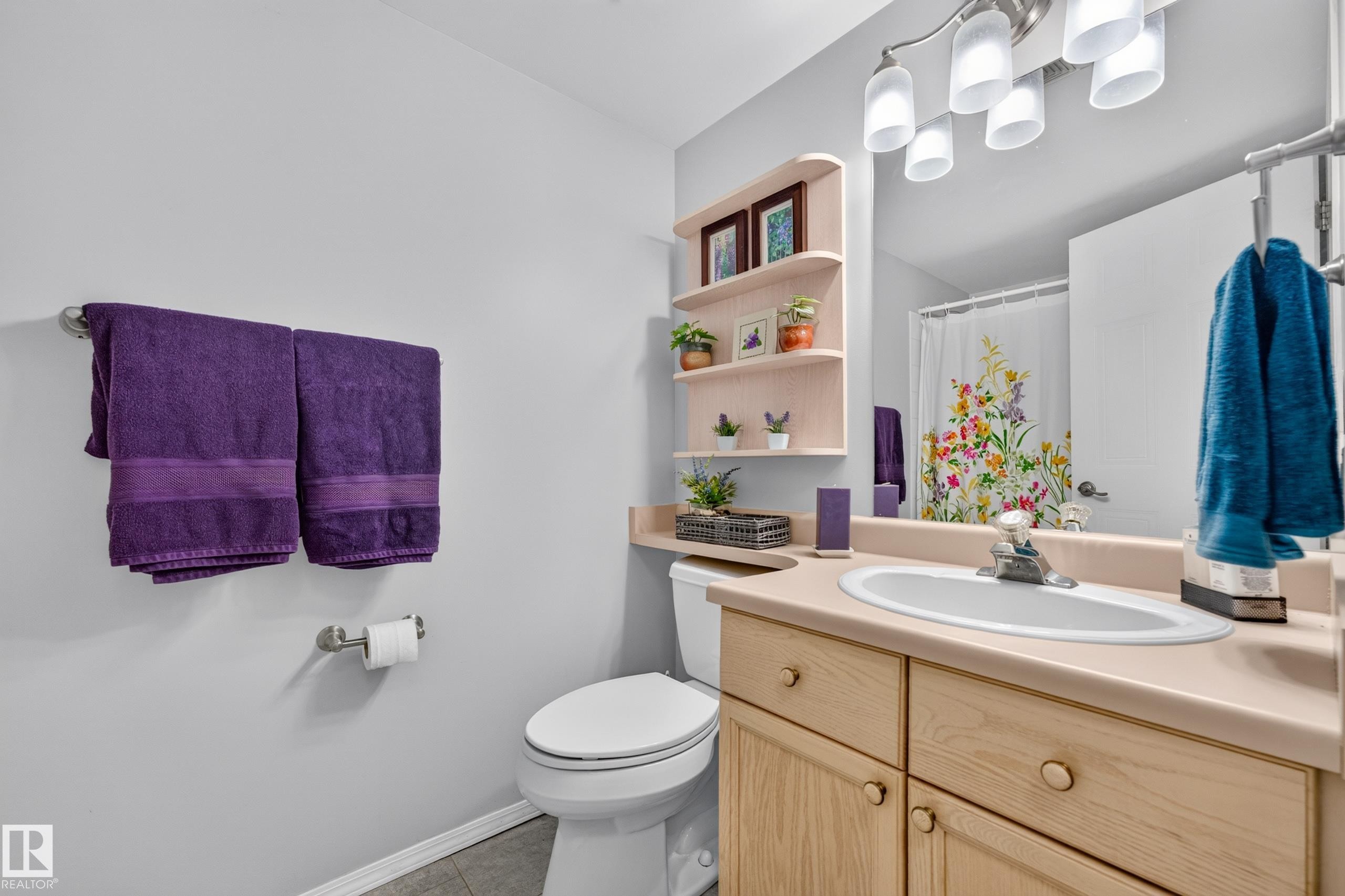 #405 3 Perron St, St. Albert, AB - Indoor Photo Showing Bathroom