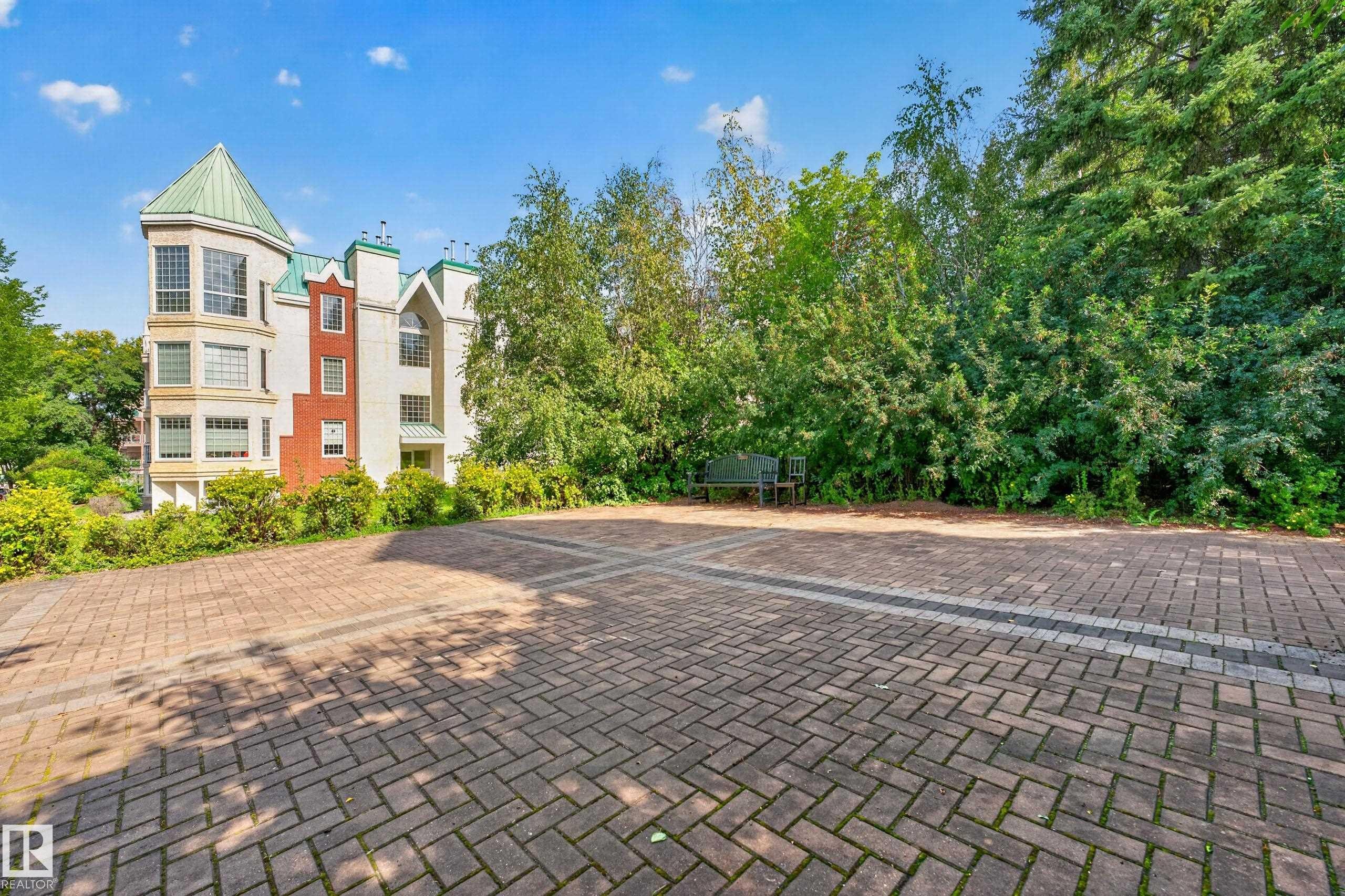 #405 3 Perron St, St. Albert, AB - Outdoor