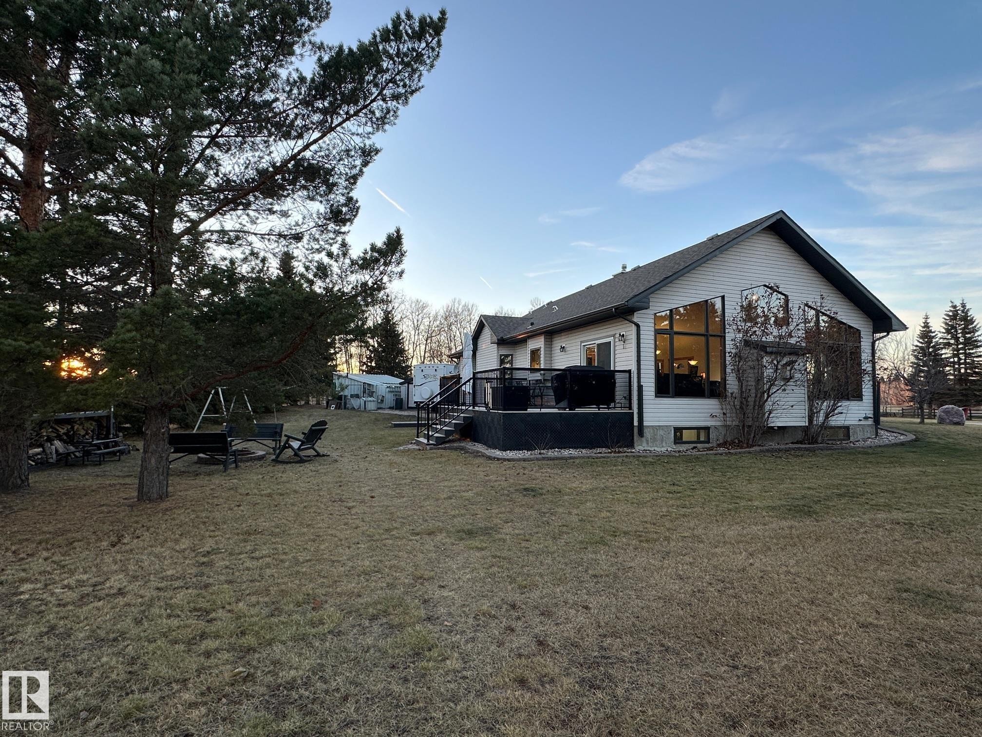 27519 79 Avenue, Stony Plain, AB - Outdoor