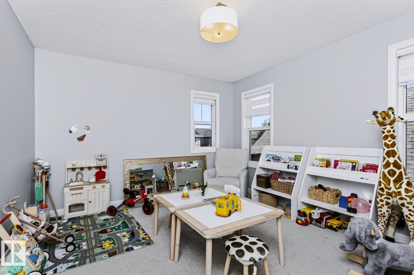 22713 94A Avenue Nw, Edmonton, AB