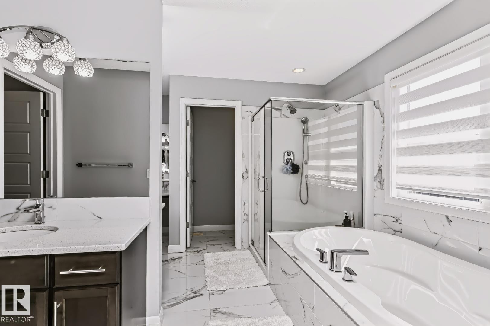 22713 94A Avenue Nw, Edmonton, AB